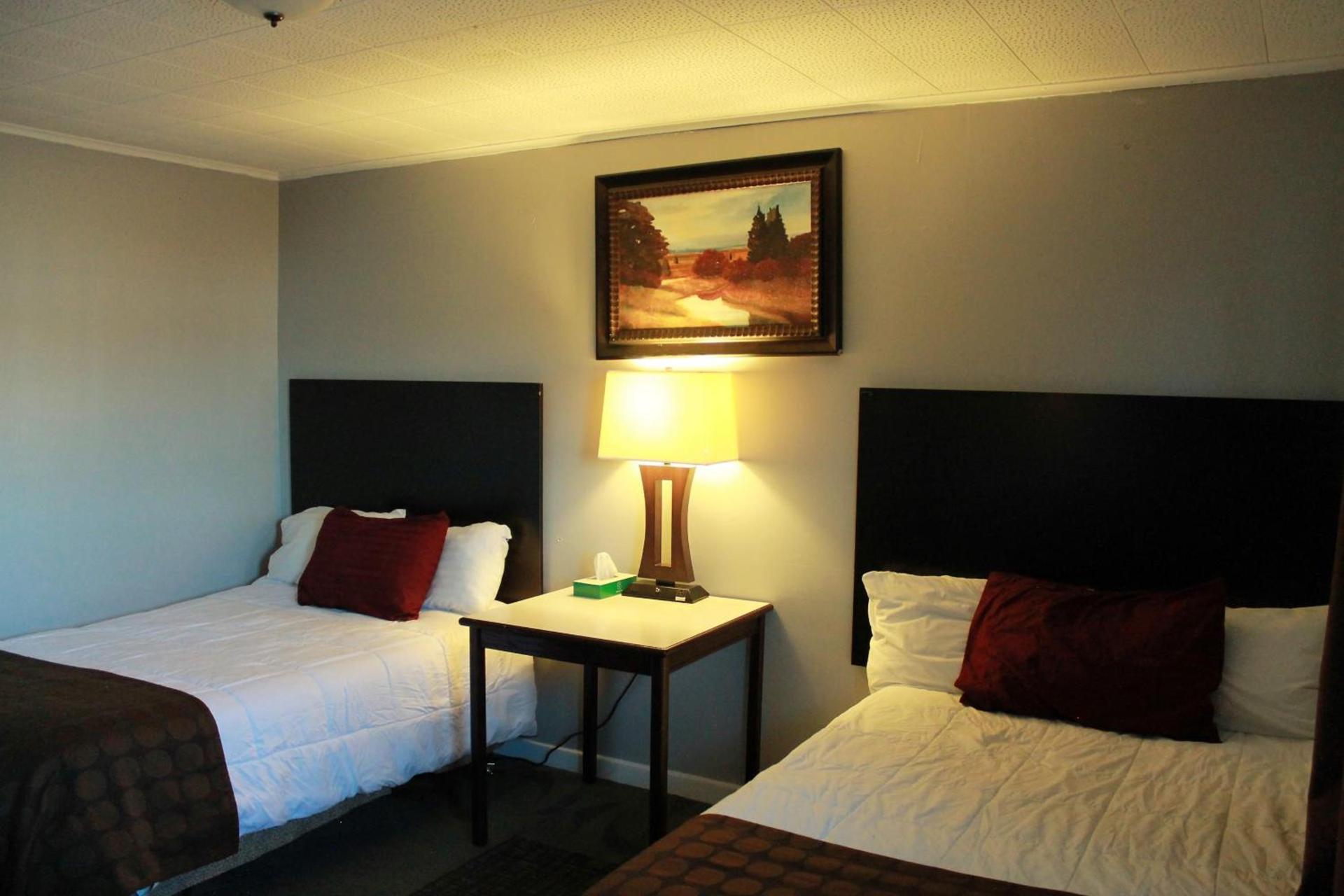 Fiesta City Motel photo 25