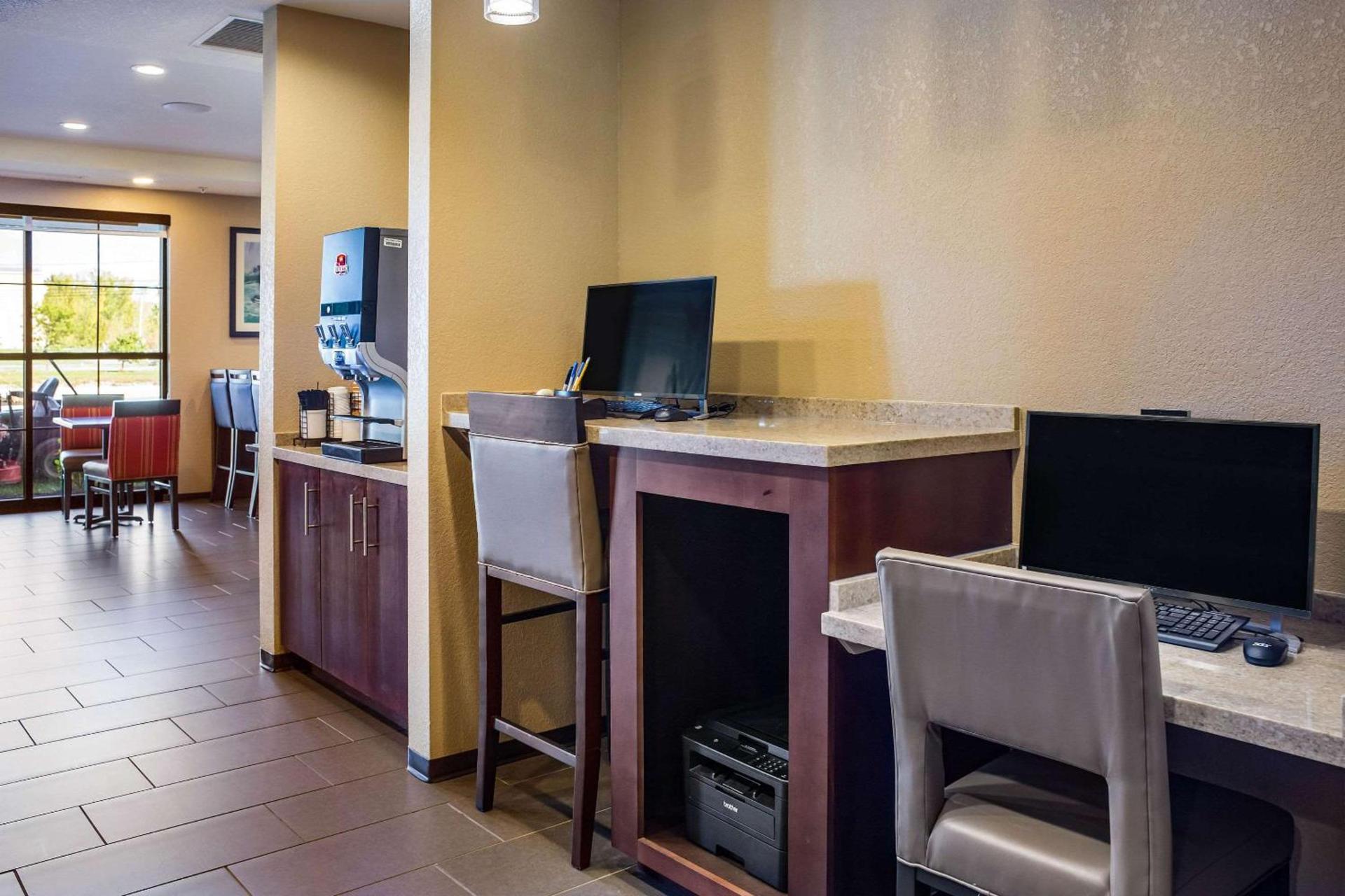 Comfort Inn & Suites Niagara Falls Blvd USA photo 34