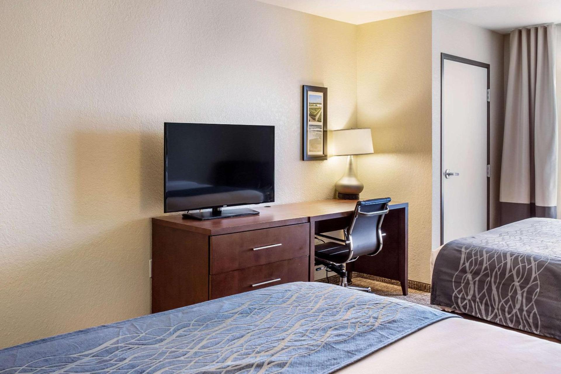 Comfort Inn & Suites Niagara Falls Blvd USA photo 19