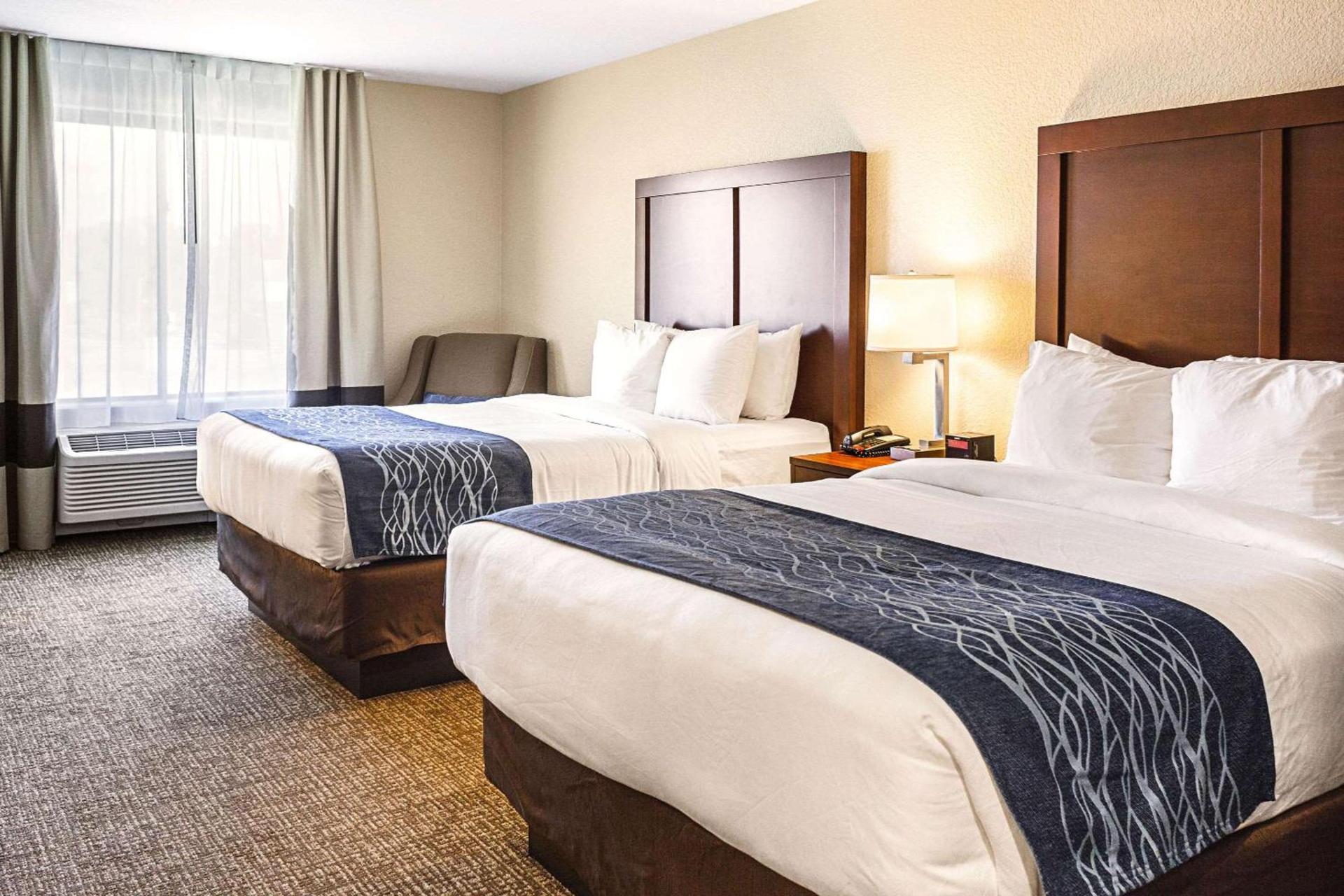 Comfort Inn & Suites Niagara Falls Blvd USA photo 32