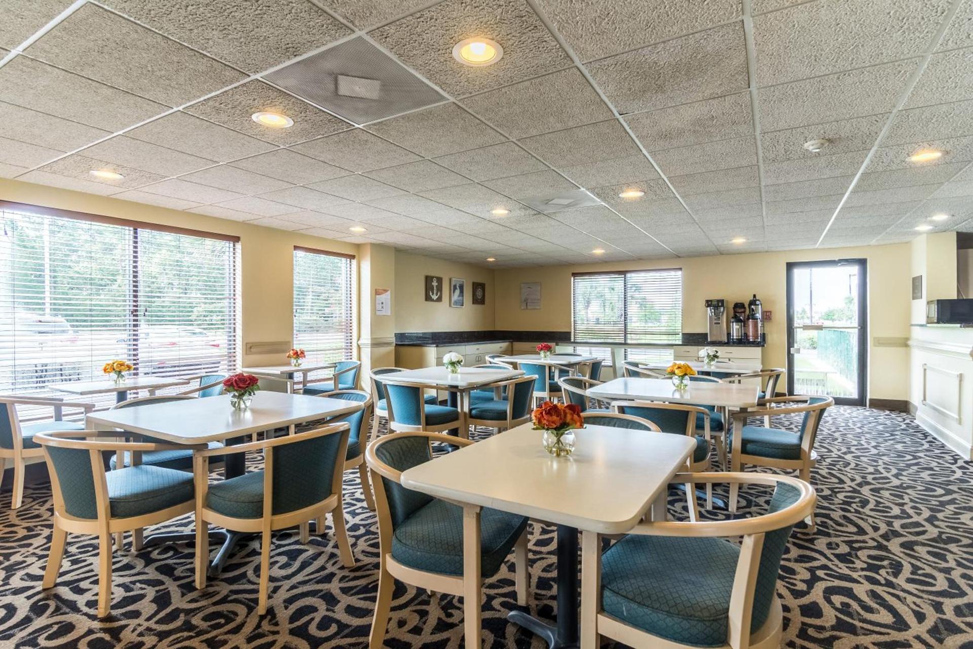 Baymont by Wyndham N Myrtle Beach - Park & Sports Complex Area photo 62