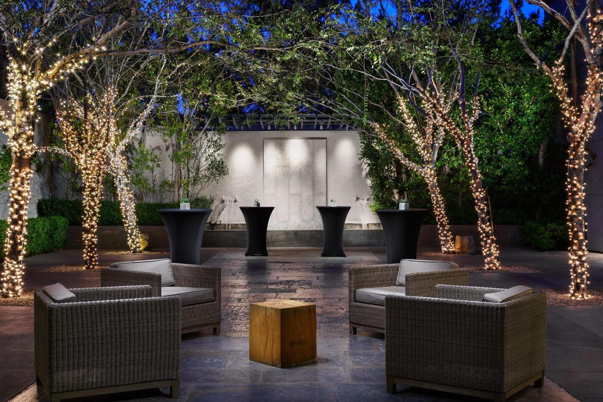 Luxe Sunset Boulevard Hotel photo 6