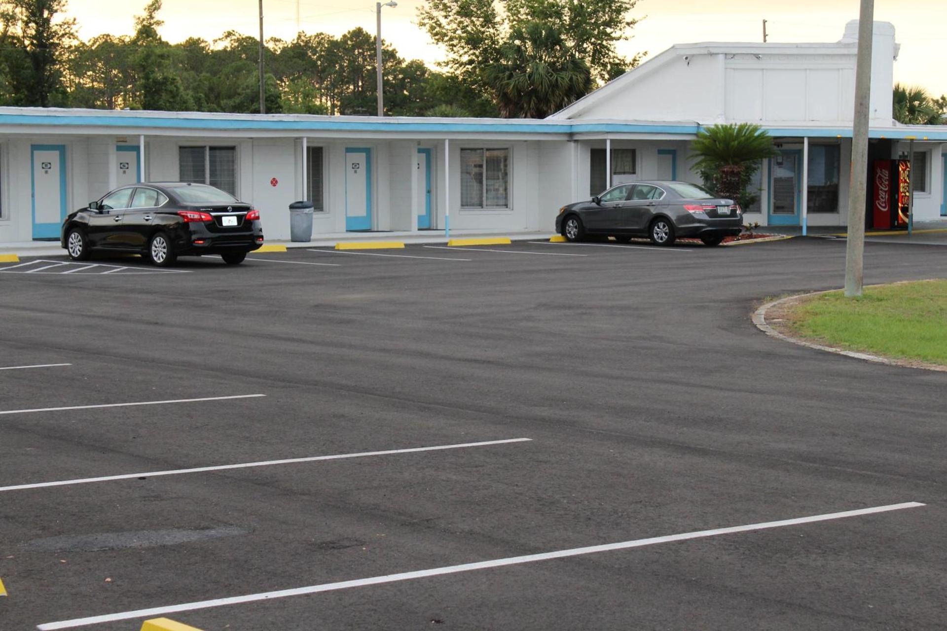 Royal Inn Motel photo 8