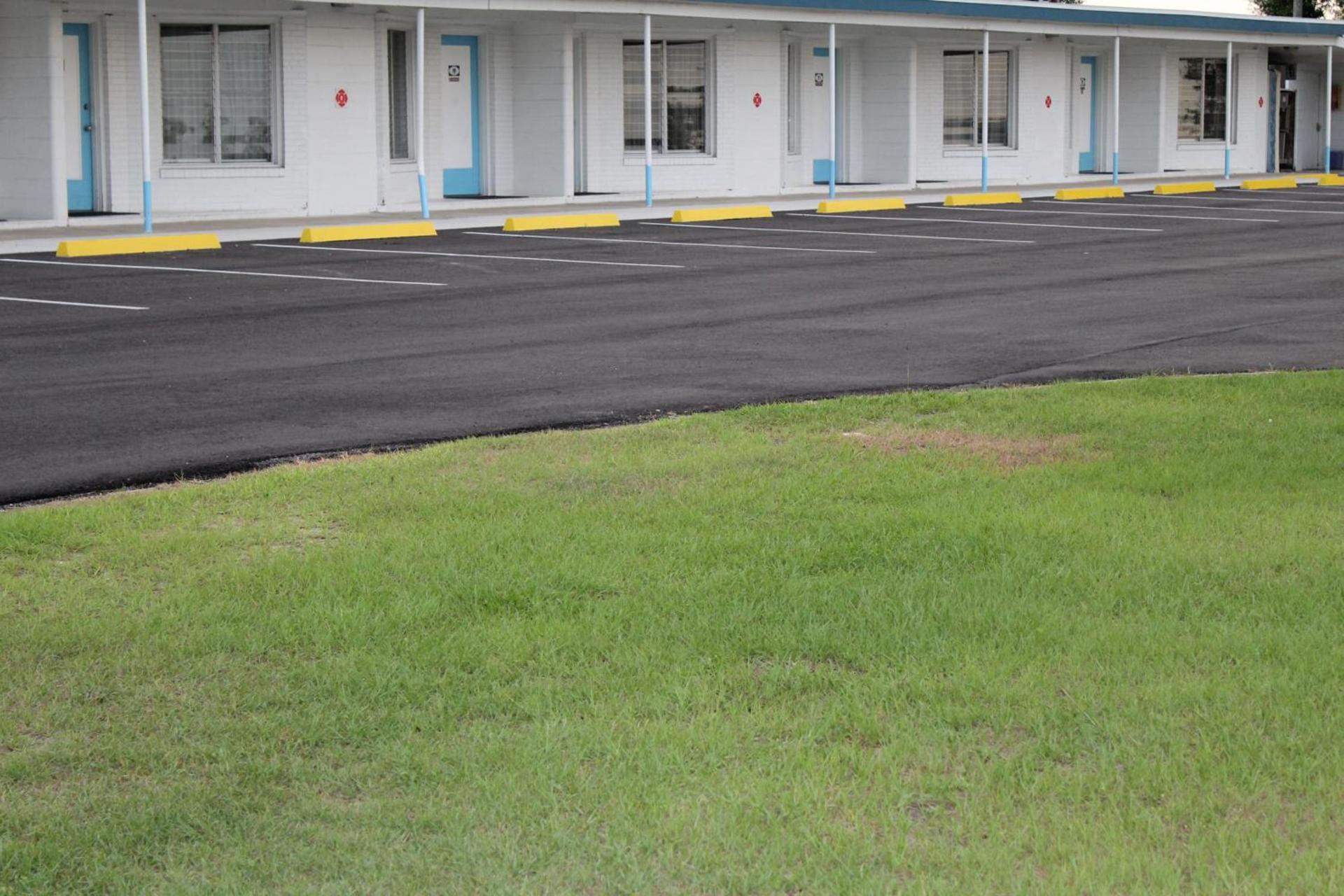 Royal Inn Motel photo 7