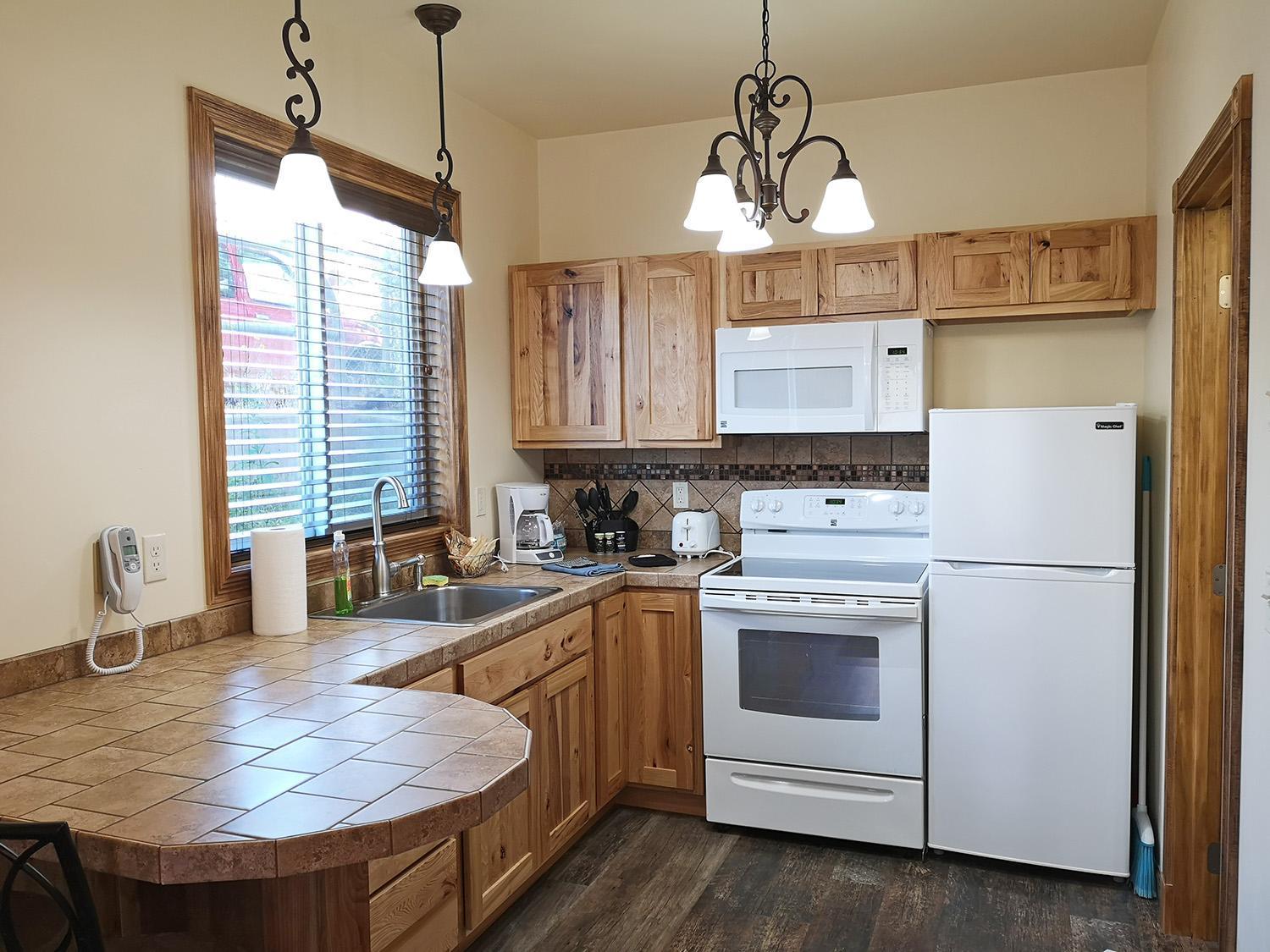 Yellowstone Riverside Cottages photo 25