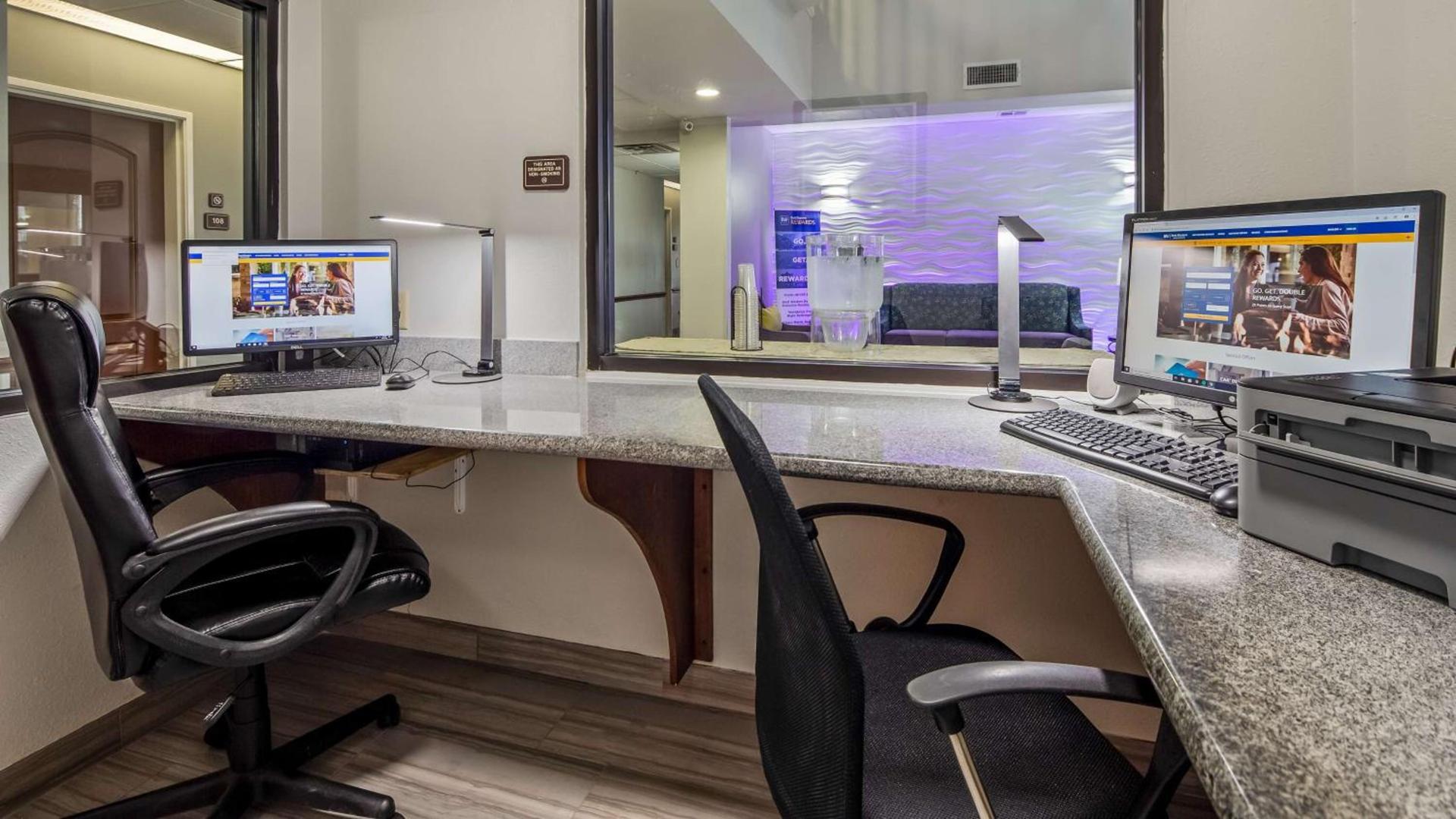 Best Western Executive Inn photo 9