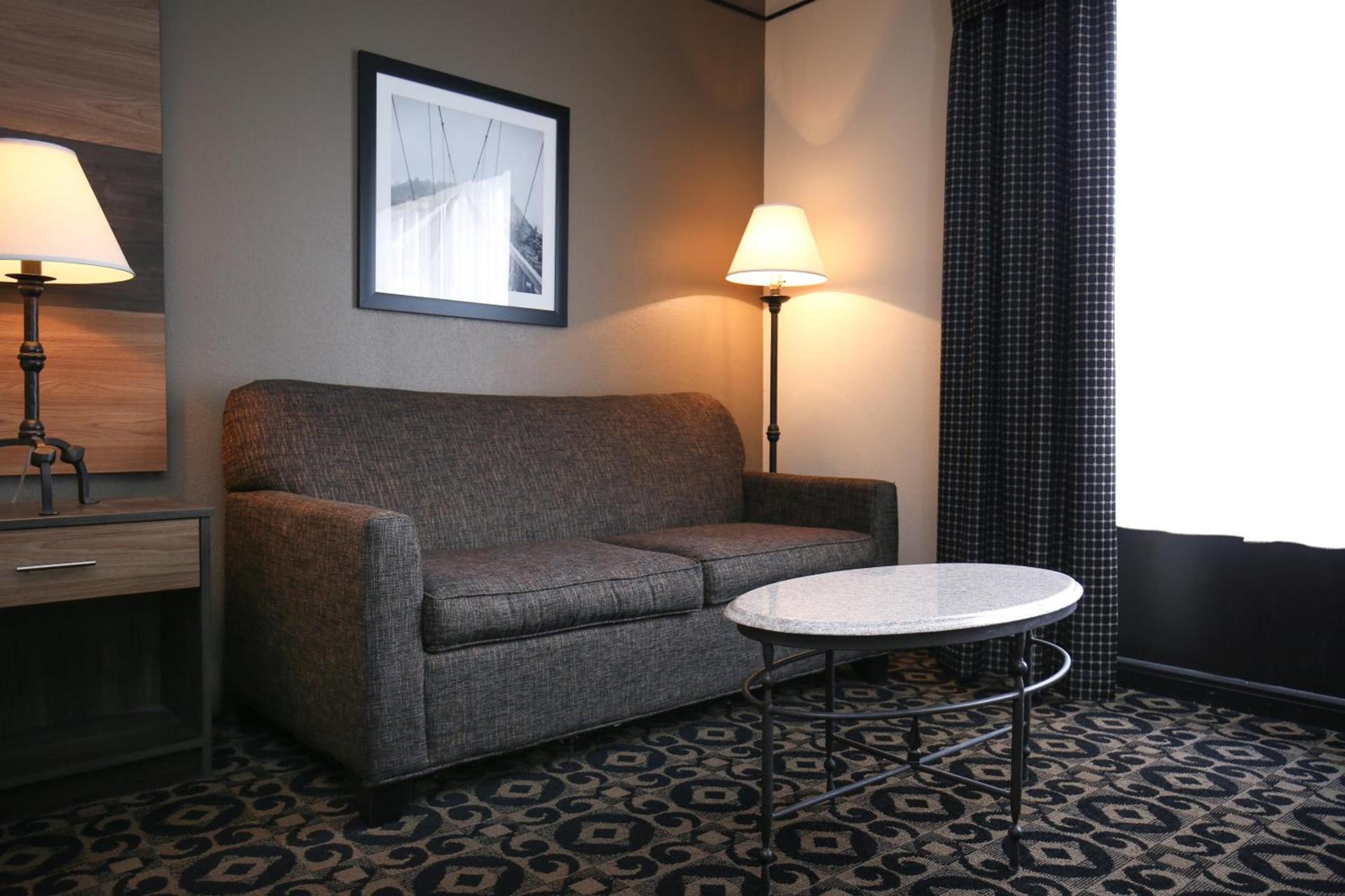 Quality Inn & Suites Boone - University Area photo 13