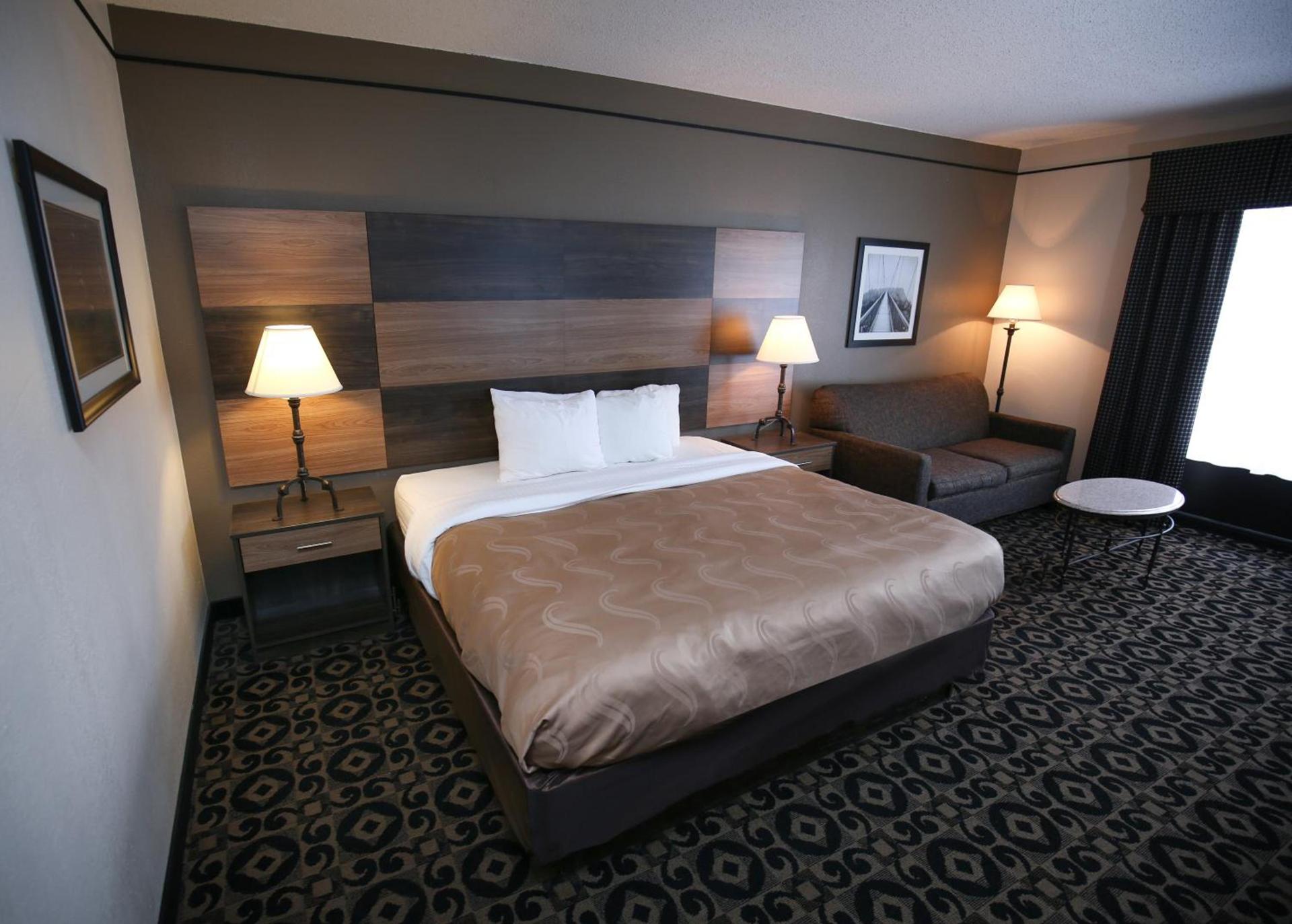 Quality Inn & Suites Boone - University Area photo 16