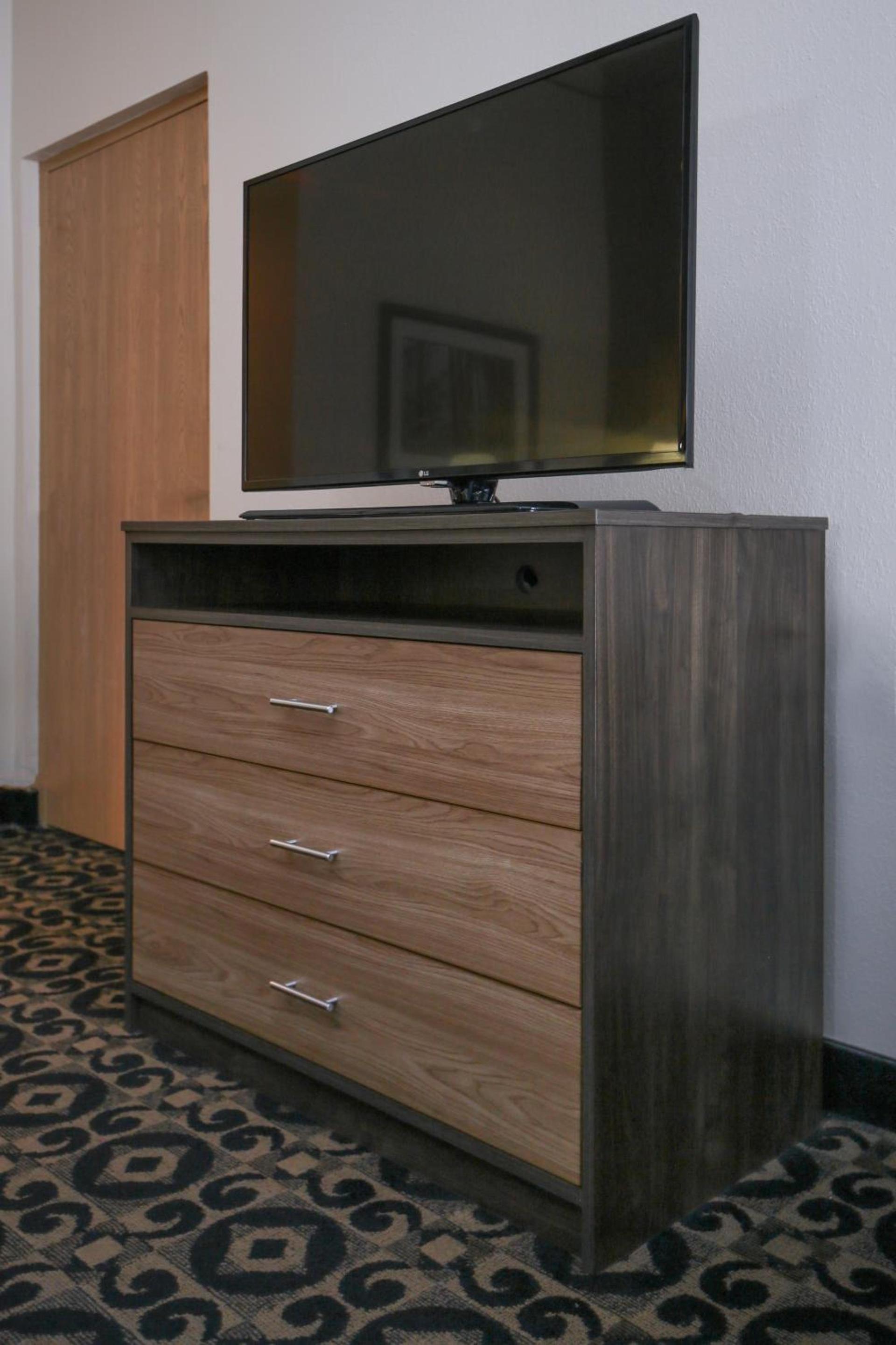 Quality Inn & Suites Boone - University Area photo 18