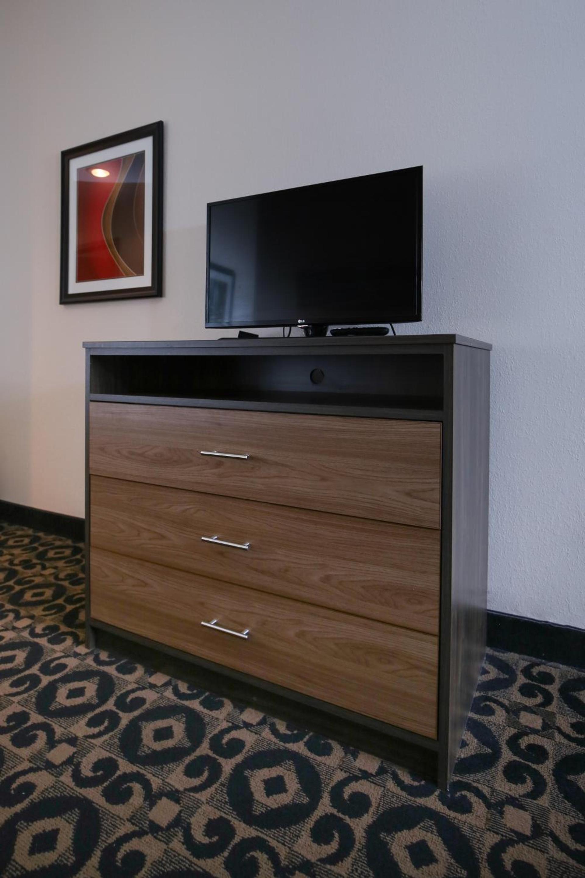 Quality Inn & Suites Boone - University Area photo 26