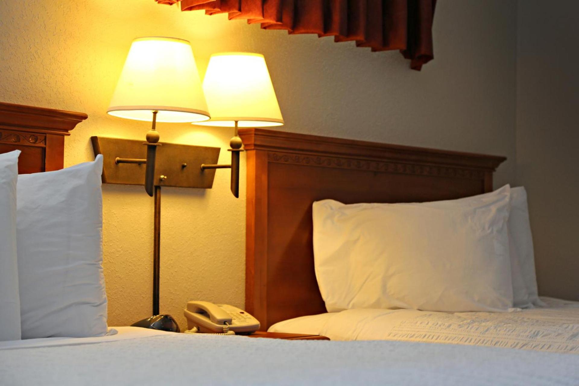 Atlantis Inn photo 8