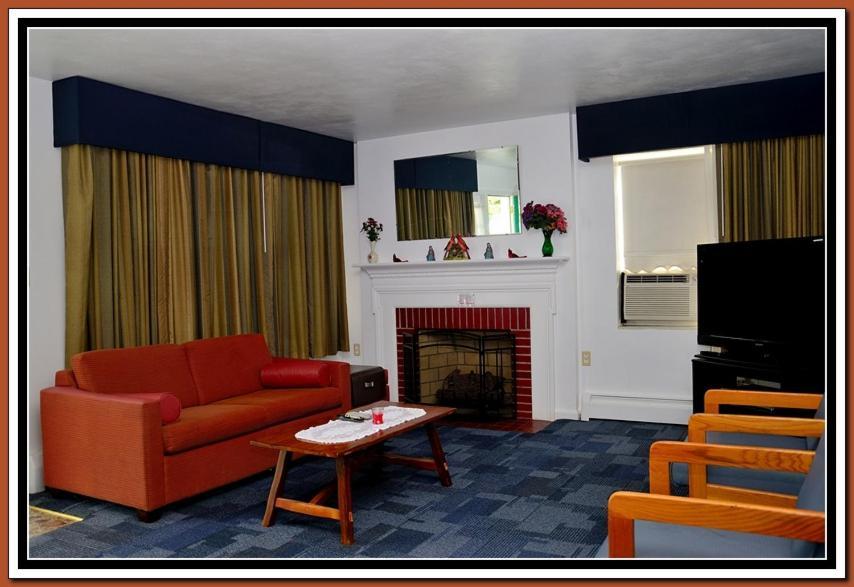 The Cardinal Inn photo 6