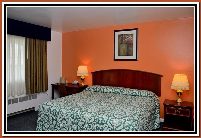 The Cardinal Inn photo 4