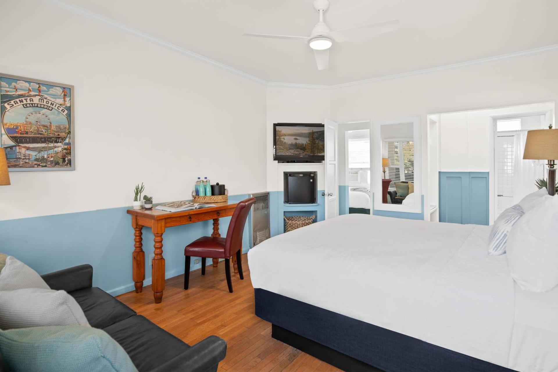 Sea Blue Hotel photo 38