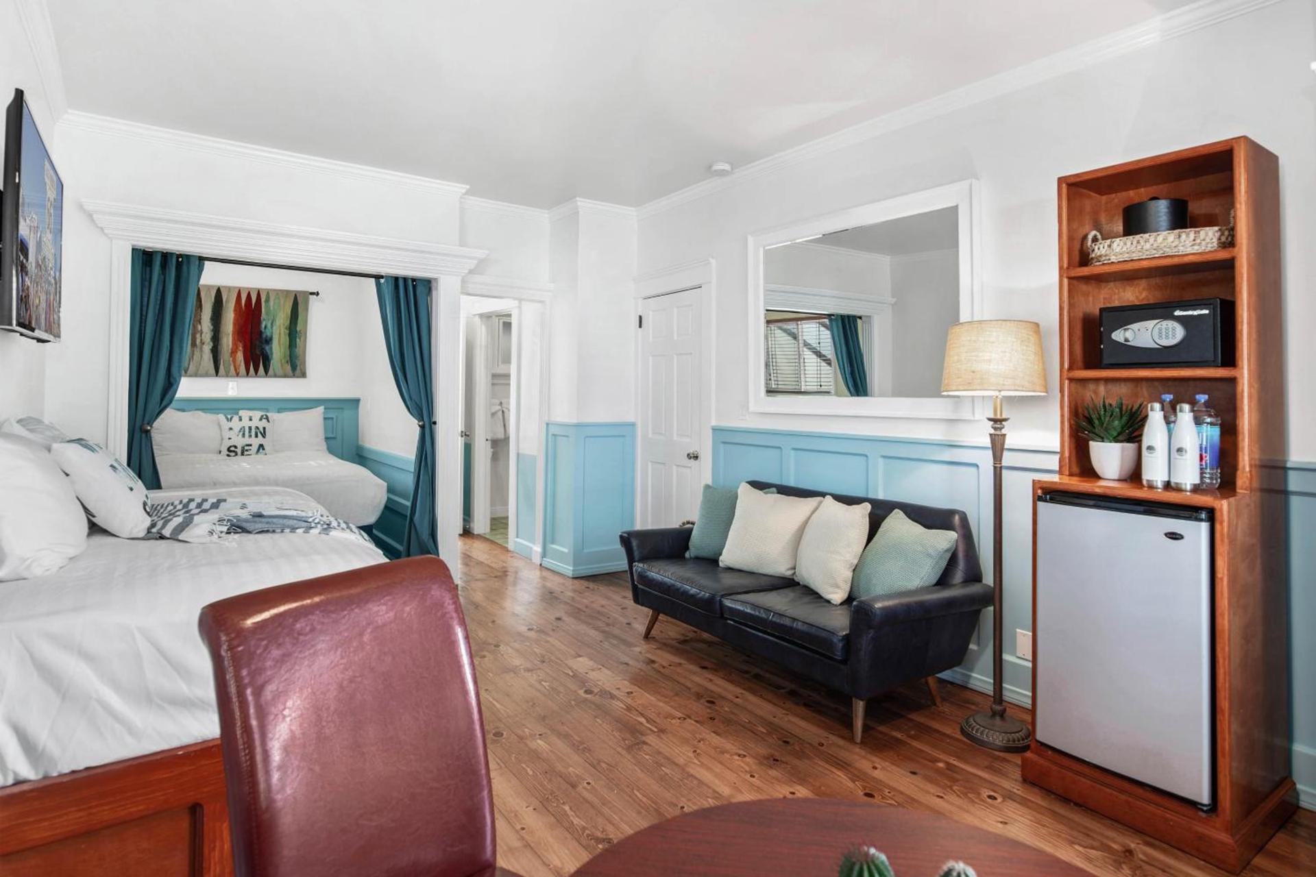 Sea Blue Hotel photo 29