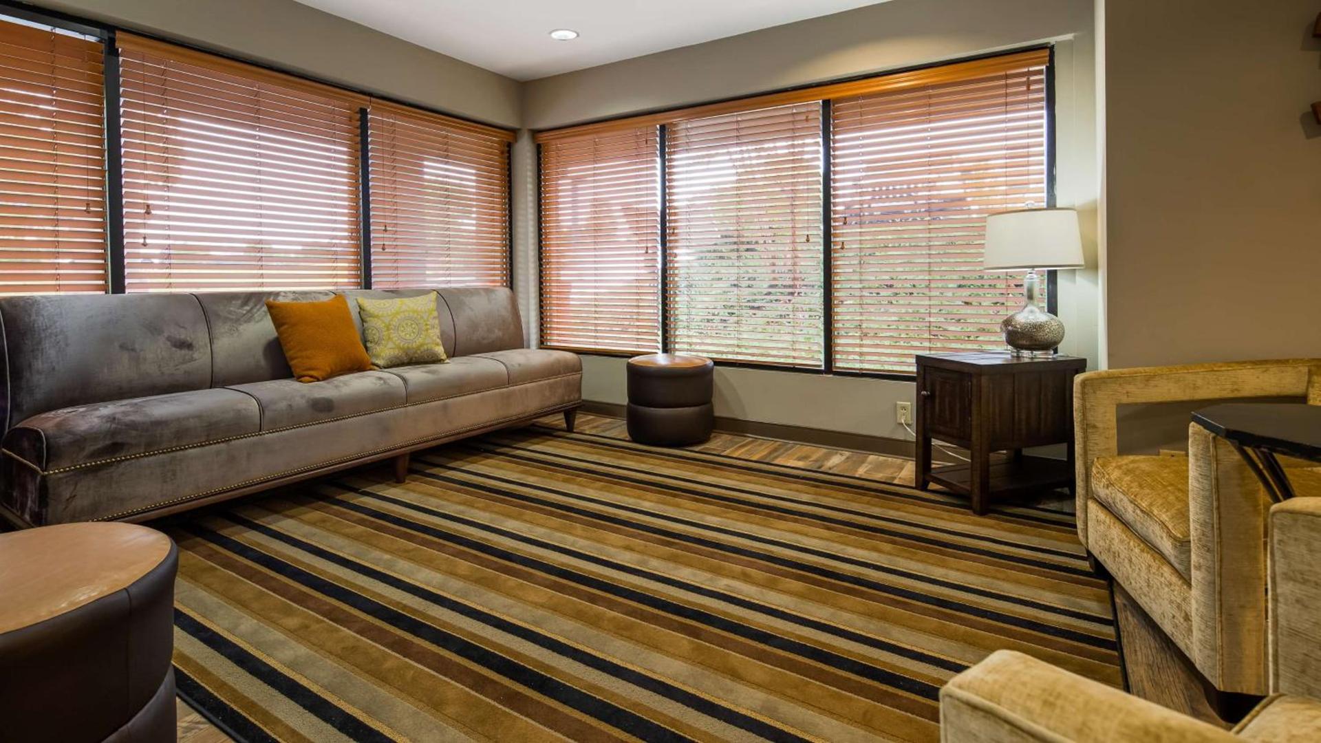 Best Western Shenandoah Inn - Newnan South Atlanta photo 20
