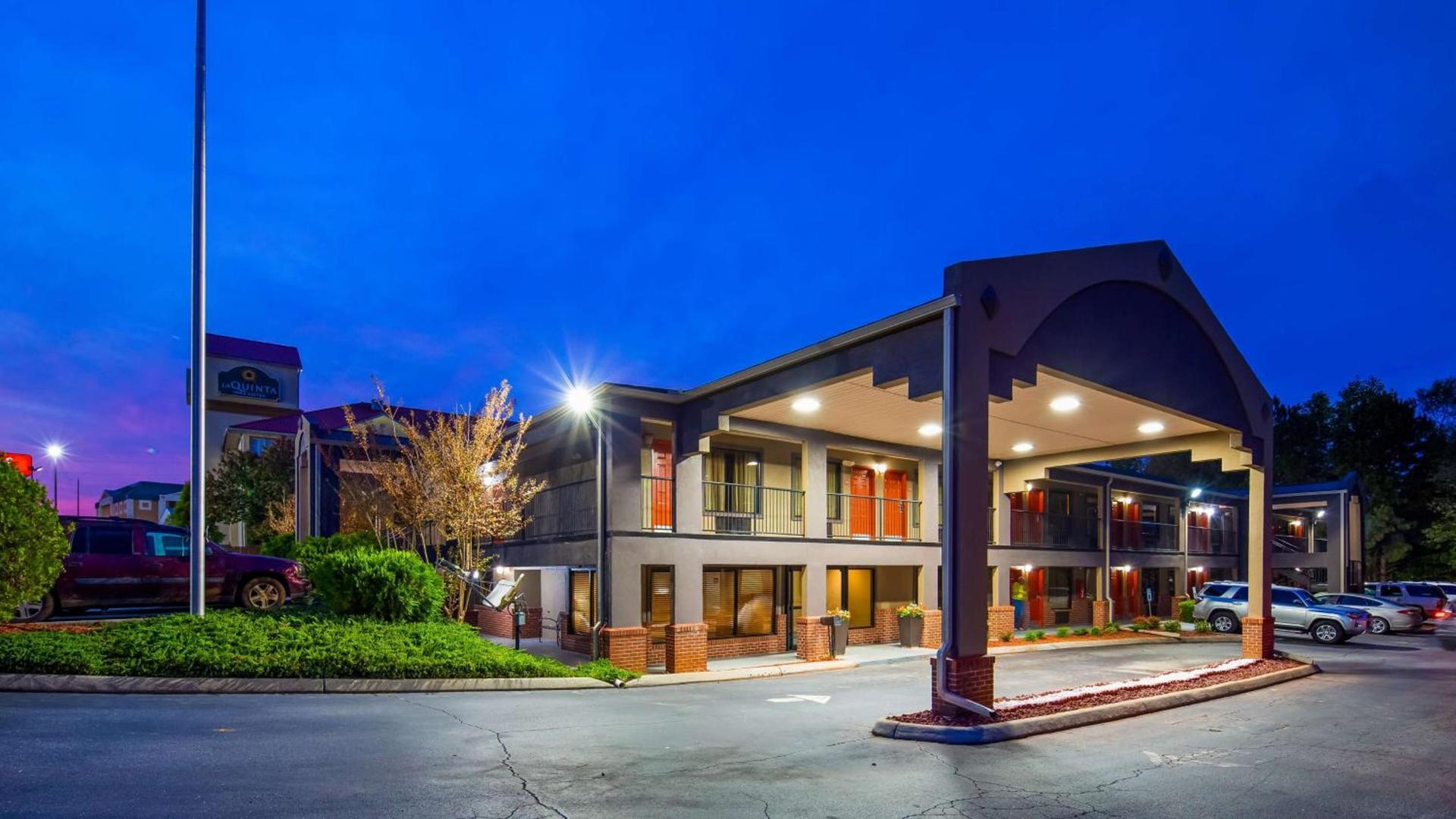 Best Western Shenandoah Inn - Newnan South Atlanta photo 13