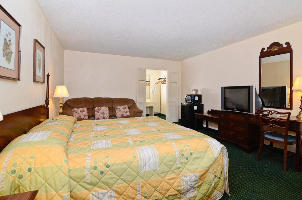 Motel 6 Sandersville, GA photo 35