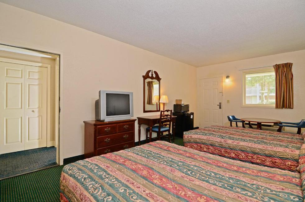 Motel 6 Sandersville, GA photo 13