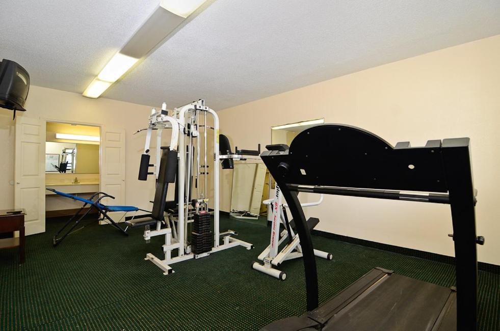 Motel 6 Sandersville, GA photo 19