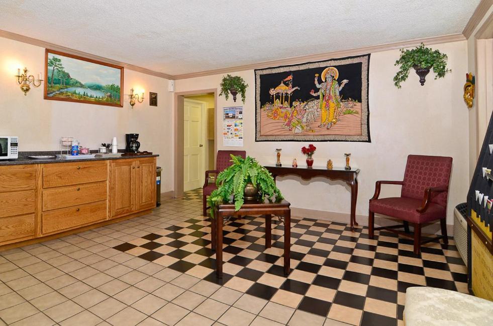 Motel 6 Sandersville, GA photo 23