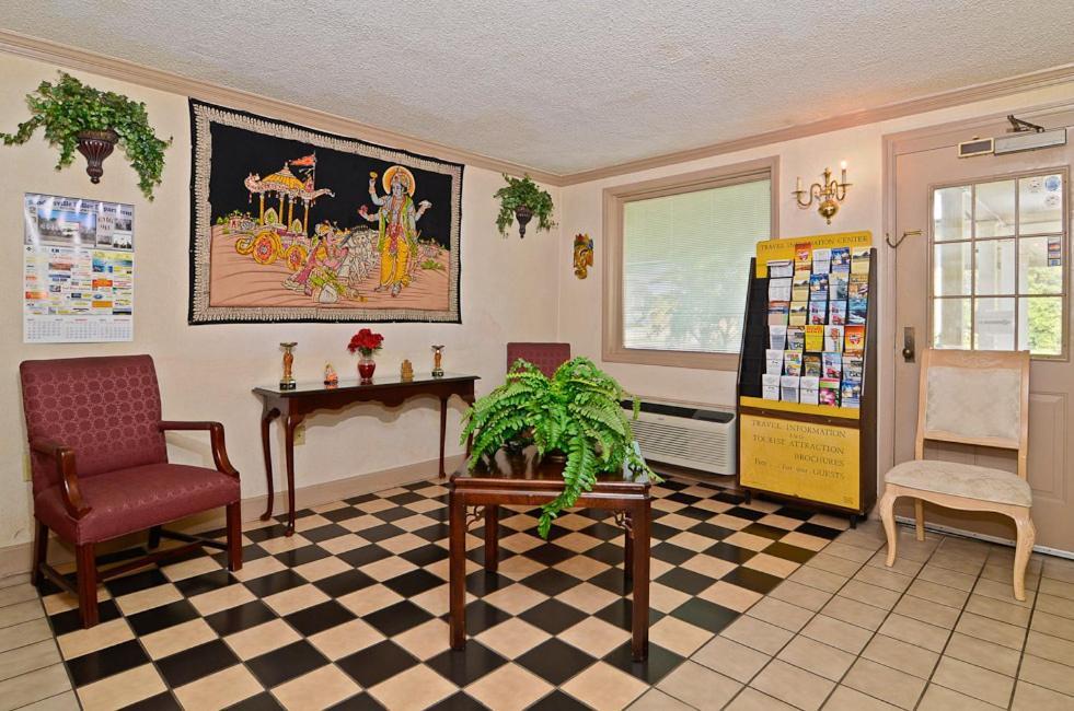 Motel 6 Sandersville, GA photo 24