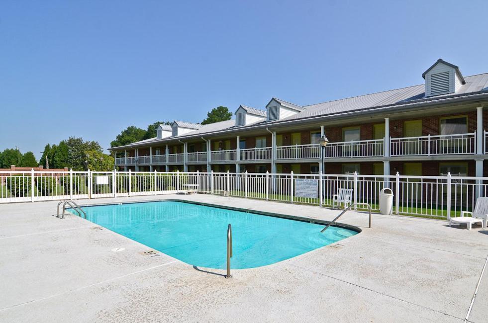 Motel 6 Sandersville, GA photo 28