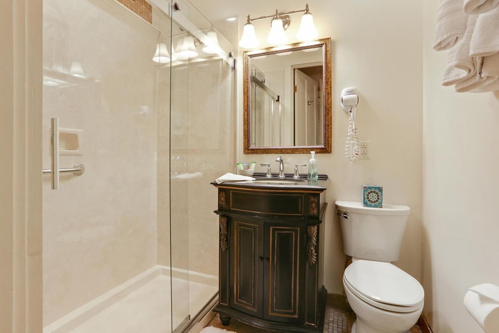 Grenoble House photo 45