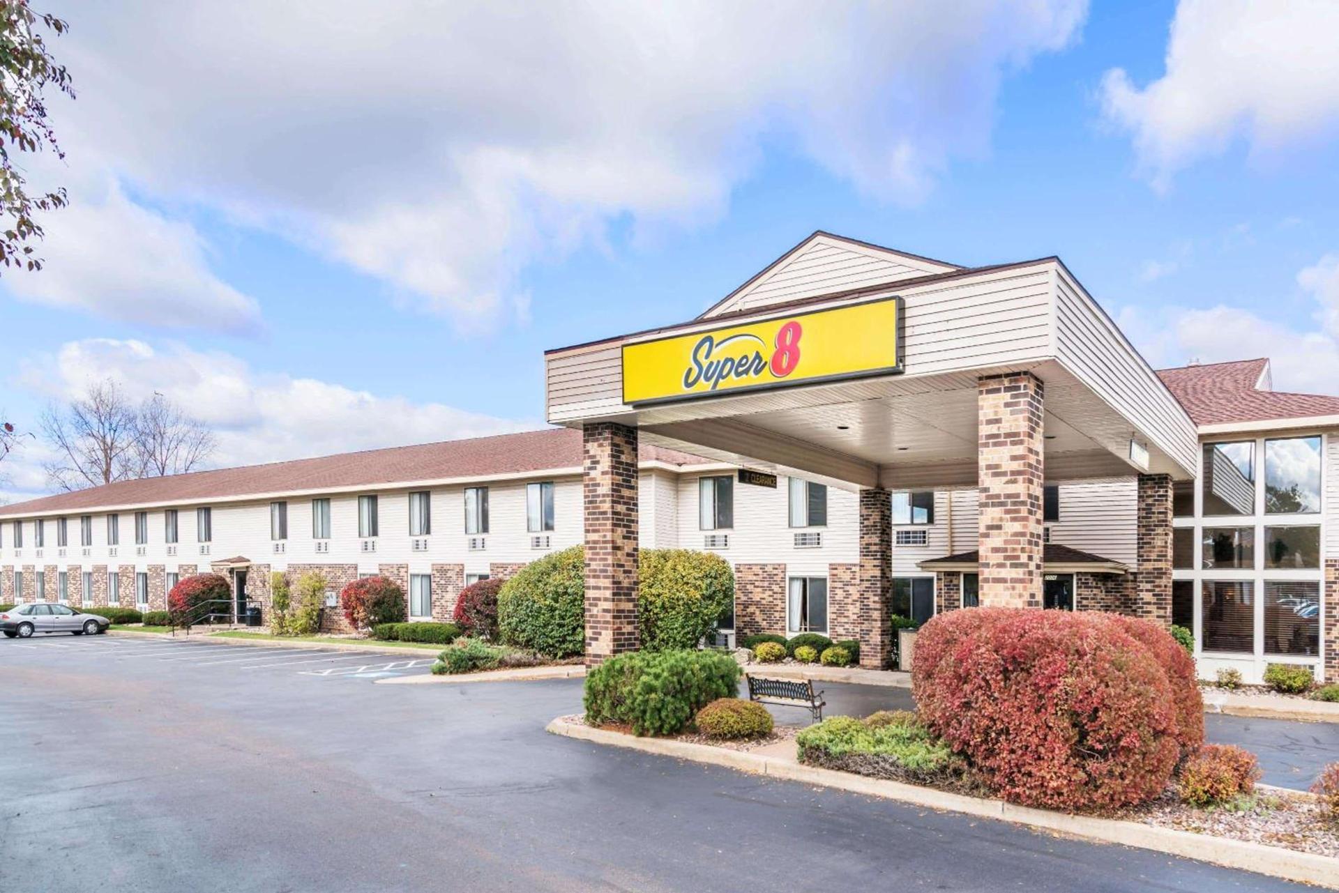 Super 8 by Wyndham Wausau — hotel in Wausau