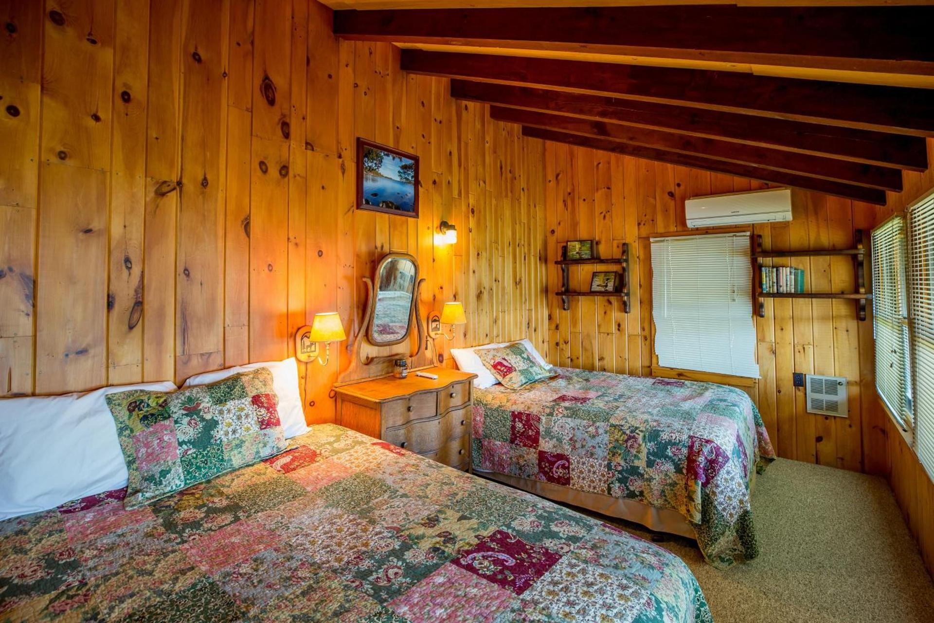 Ludlow's Island Resort photo 54