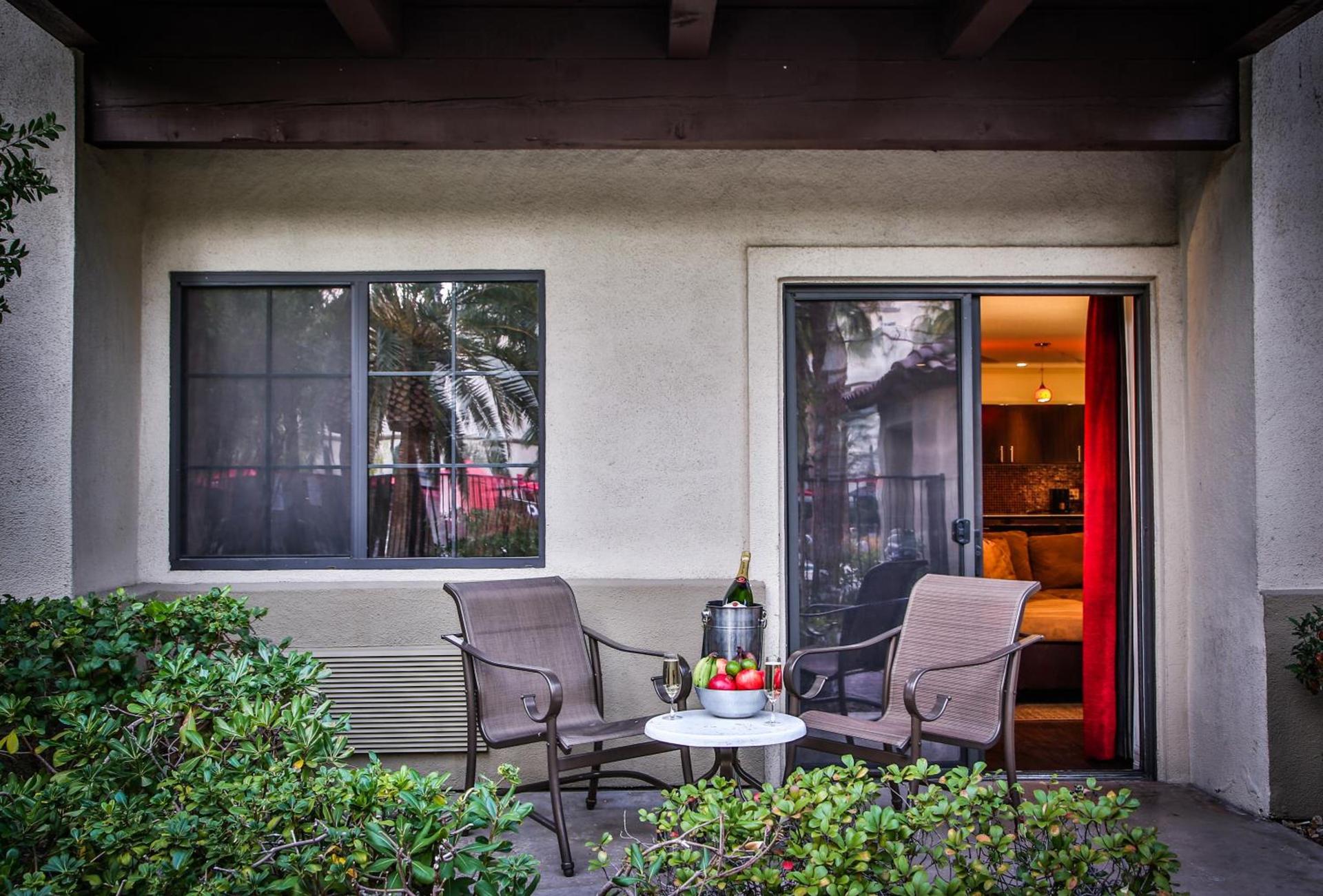 Tuscany Suites & Casino photo 17