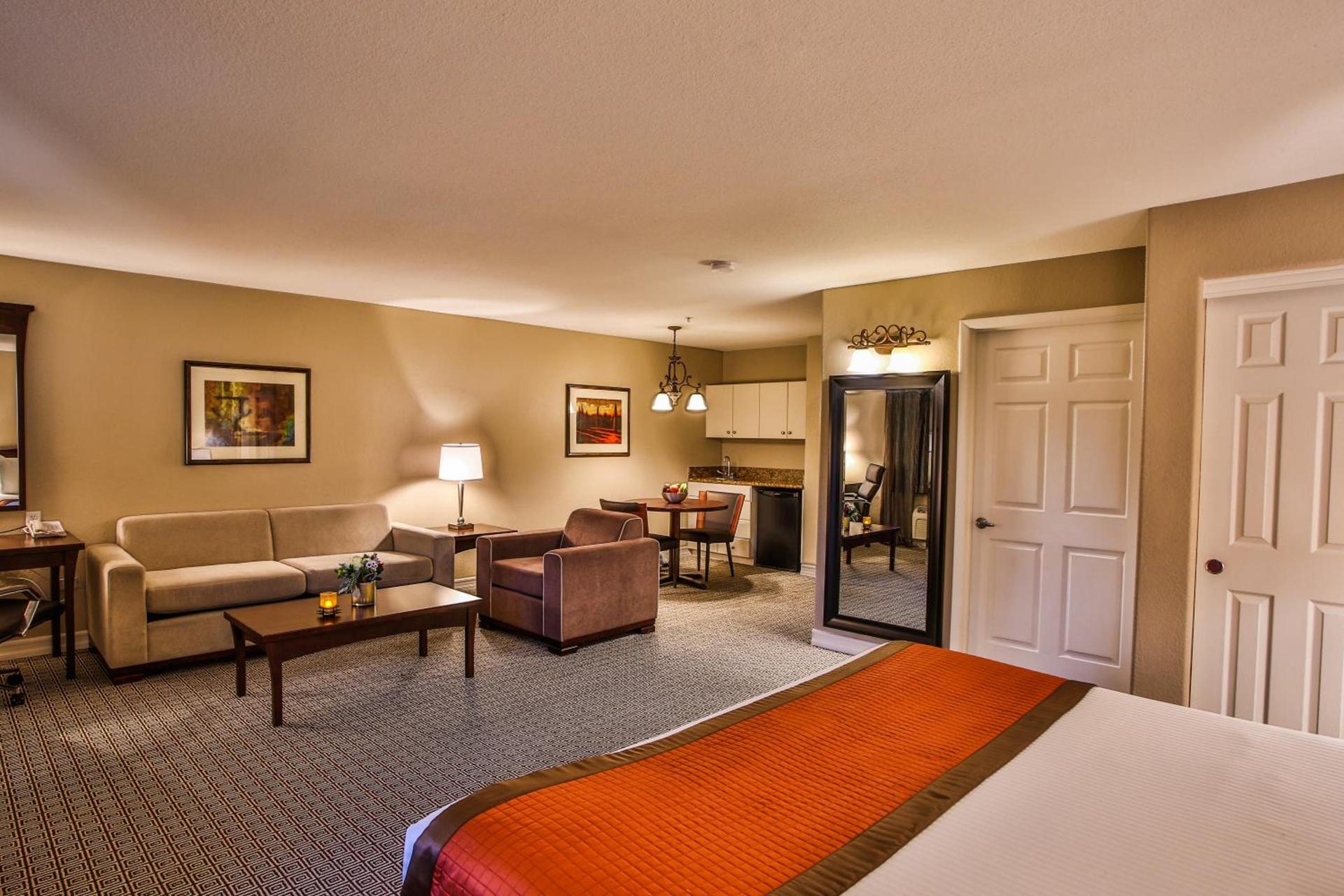 Tuscany Suites & Casino photo 2