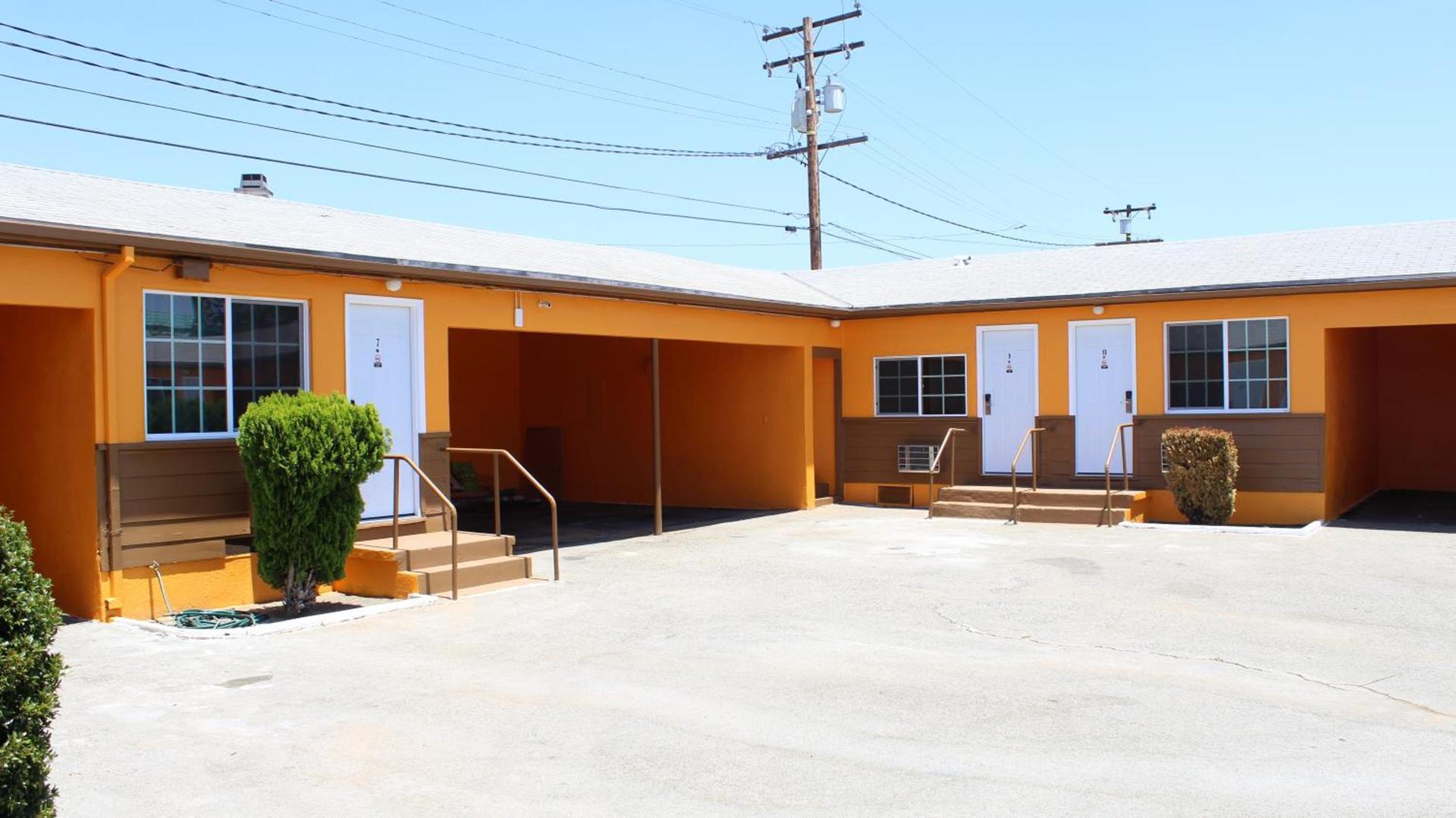 Aristocrat Motel photo 6
