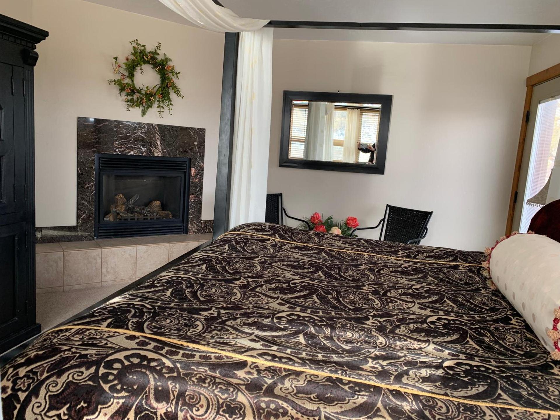 Slot Canyons Inn Bed & Breakfast photo 51