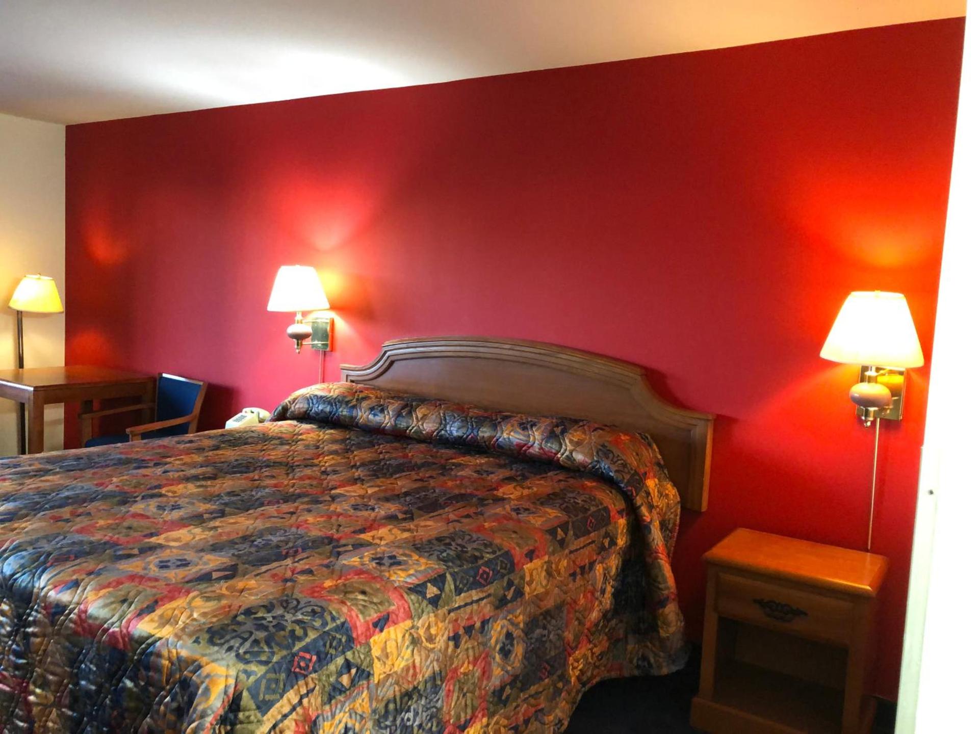 Luxury Inn photo 26