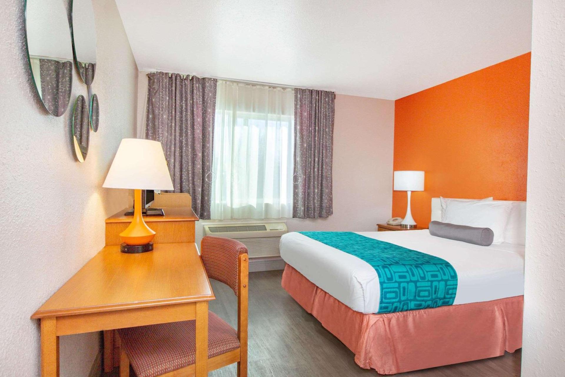 Howard Johnson by Wyndham Salem photo 4
