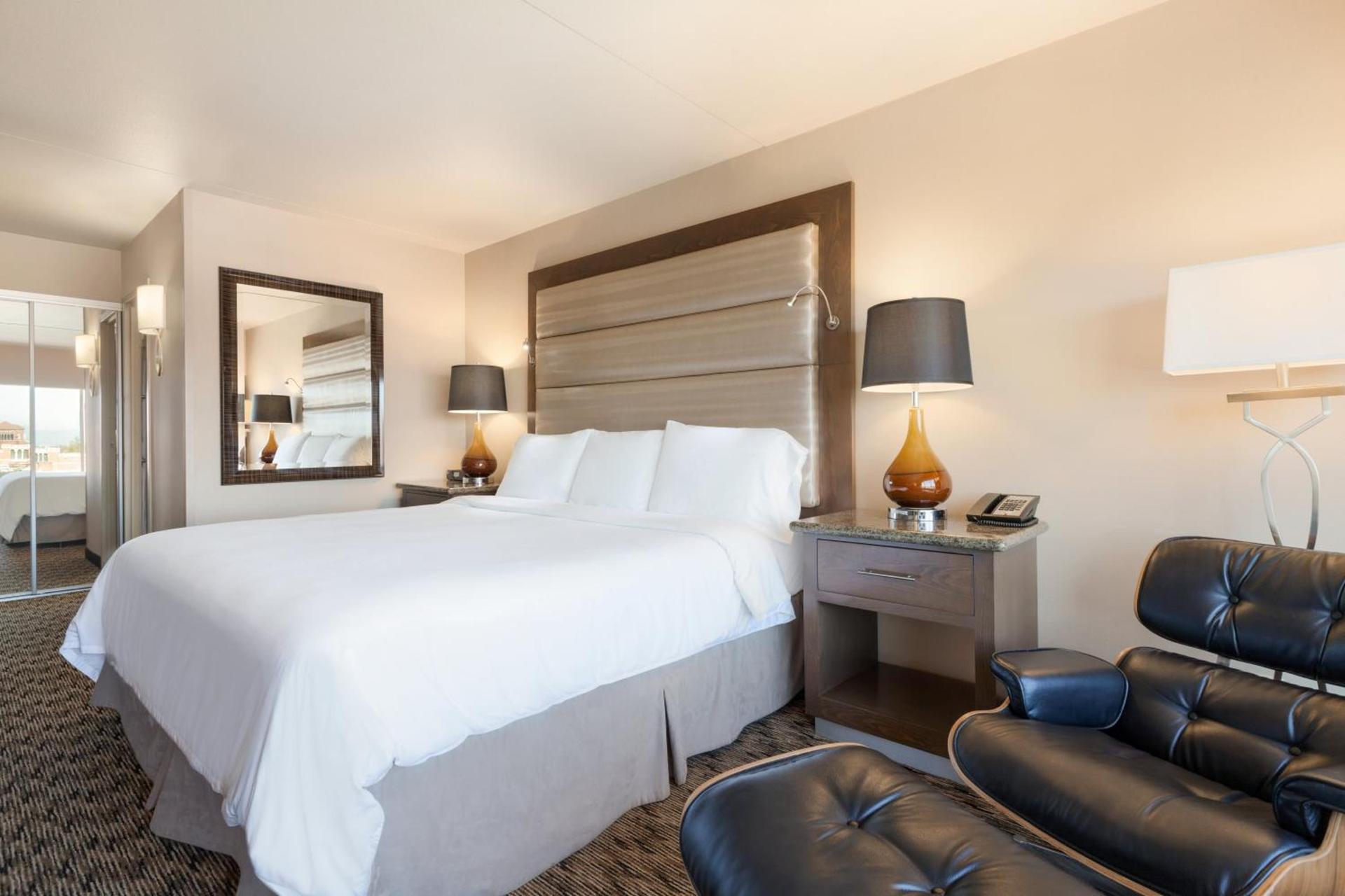 USC Hotel photo 30