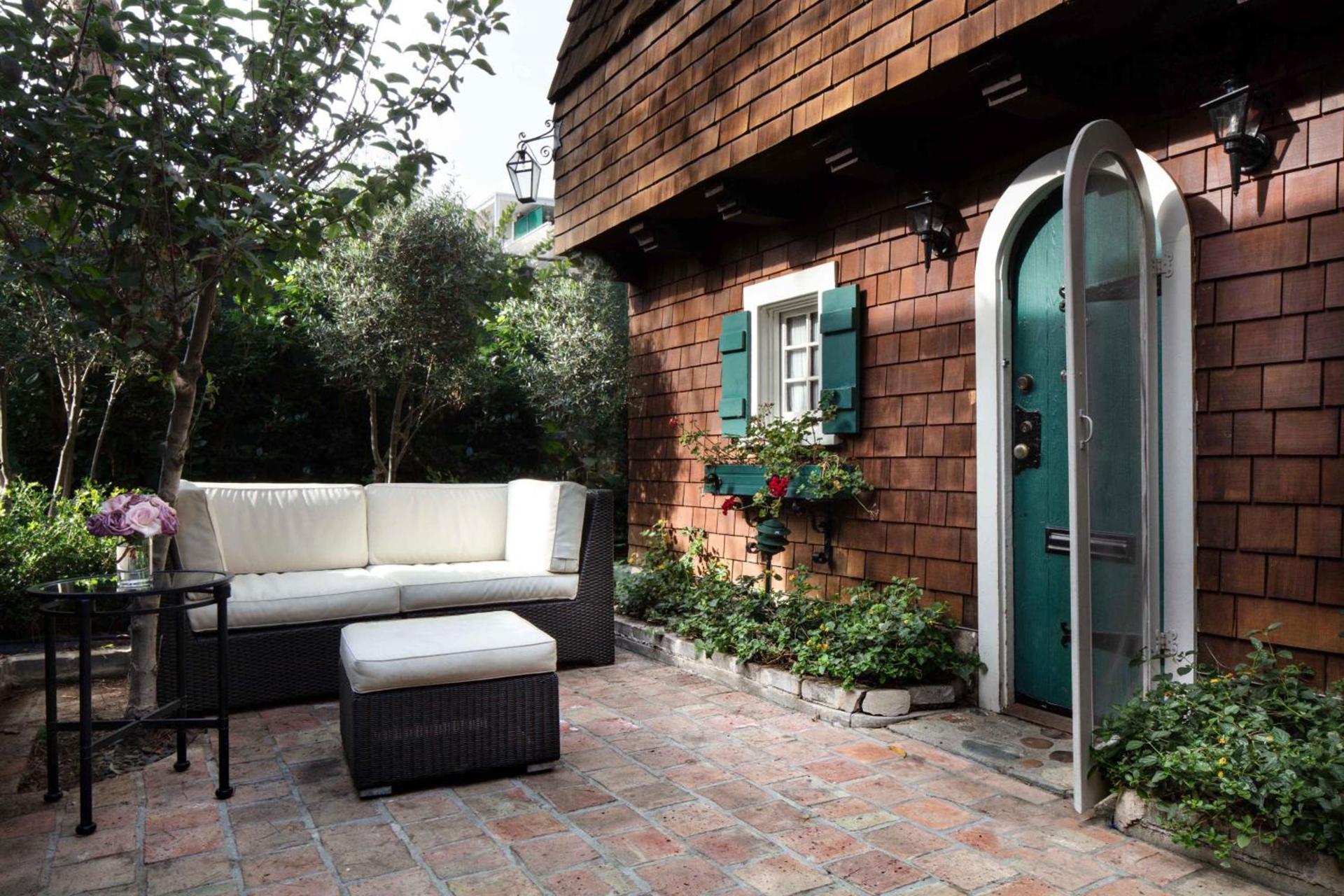 The Charlie West Hollywood photo 48