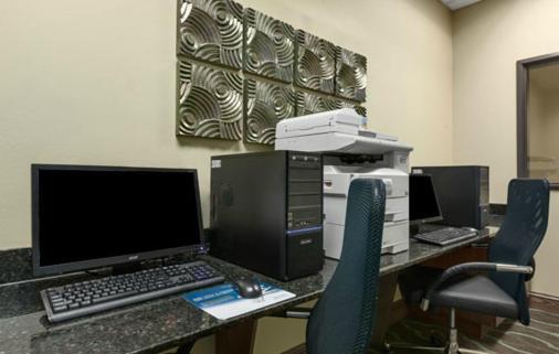 Wingate by Wyndham Bossier City photo 29