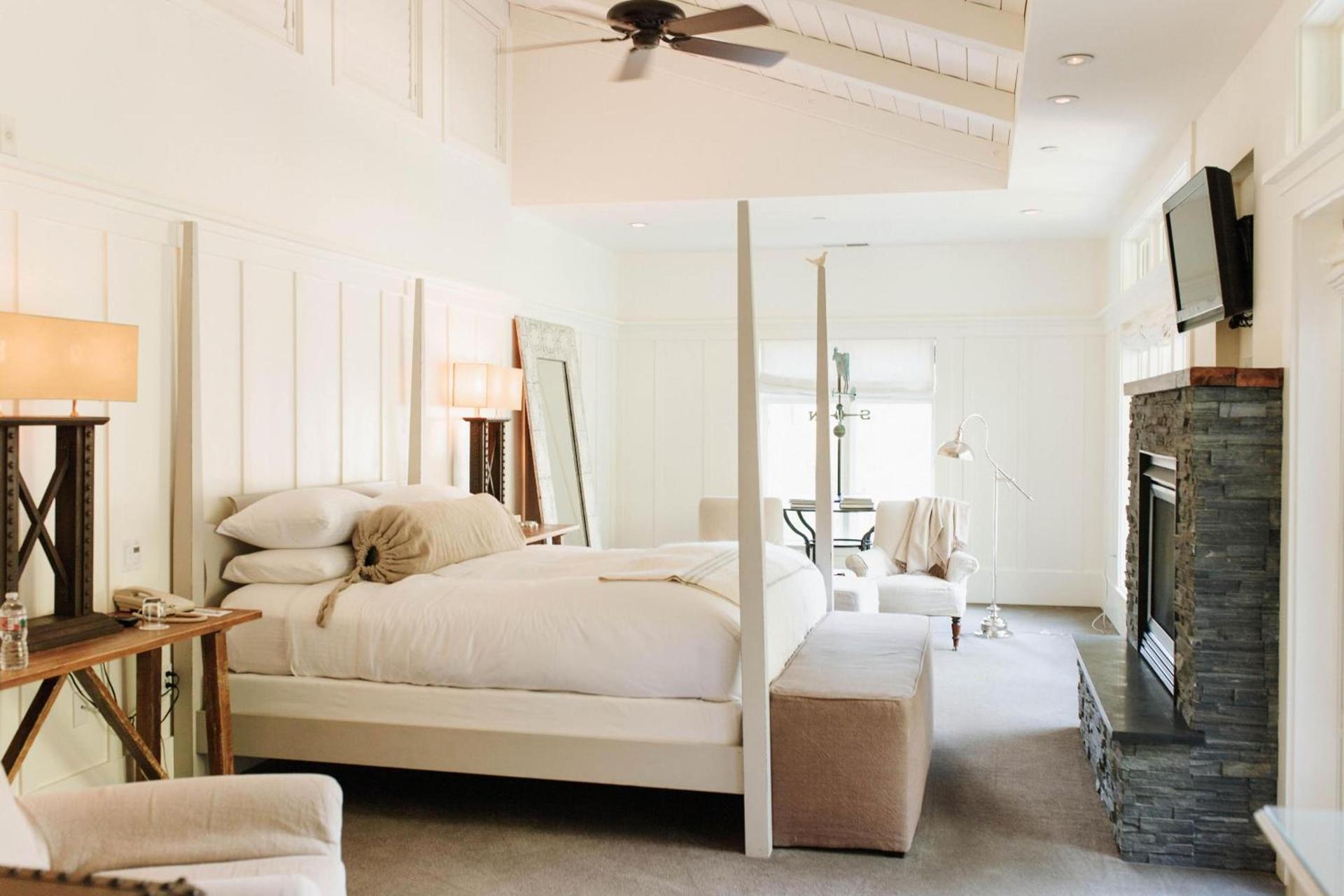 Farmhouse Inn photo 3