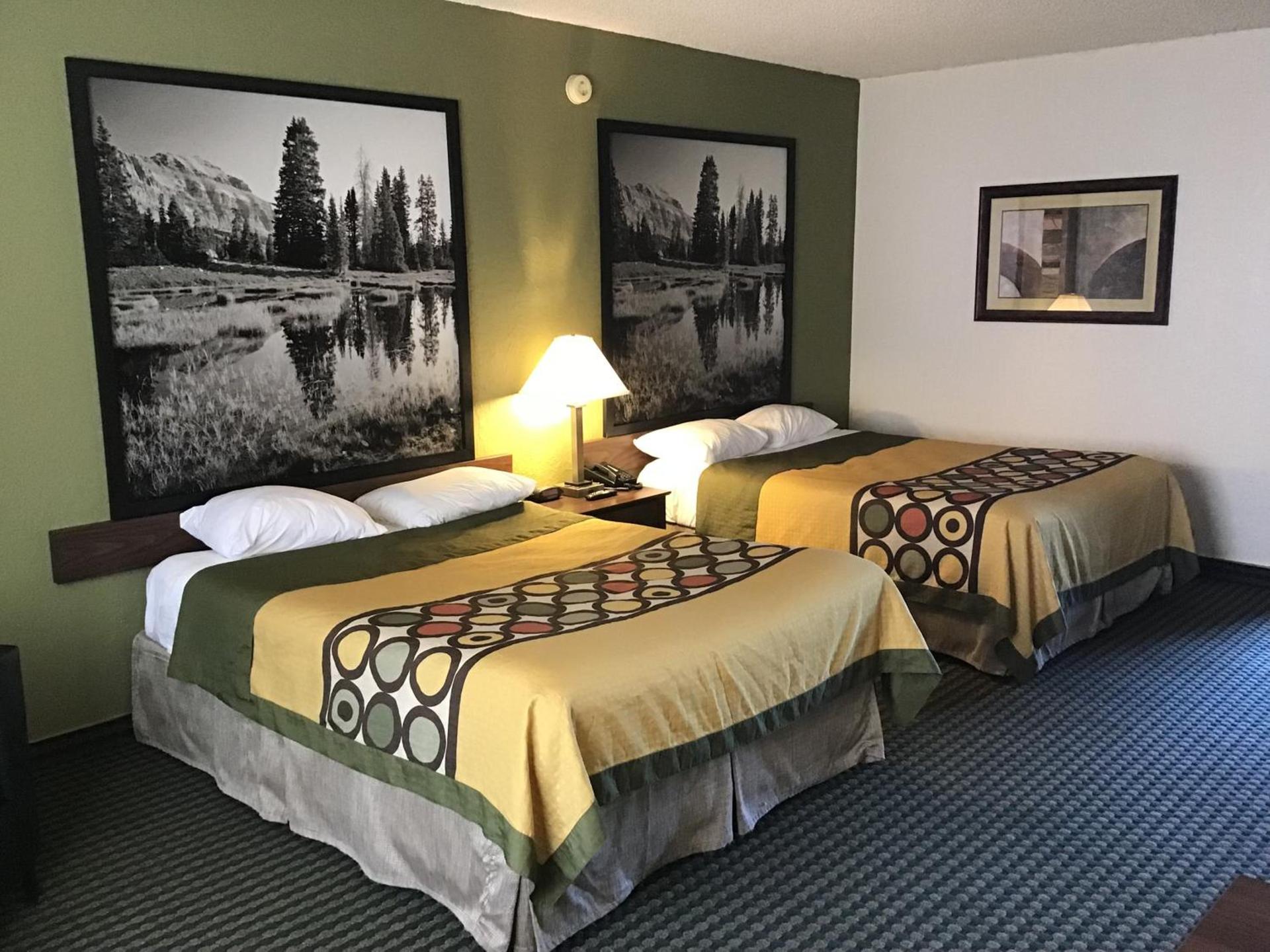 Super 8 by Wyndham Wendover photo 45