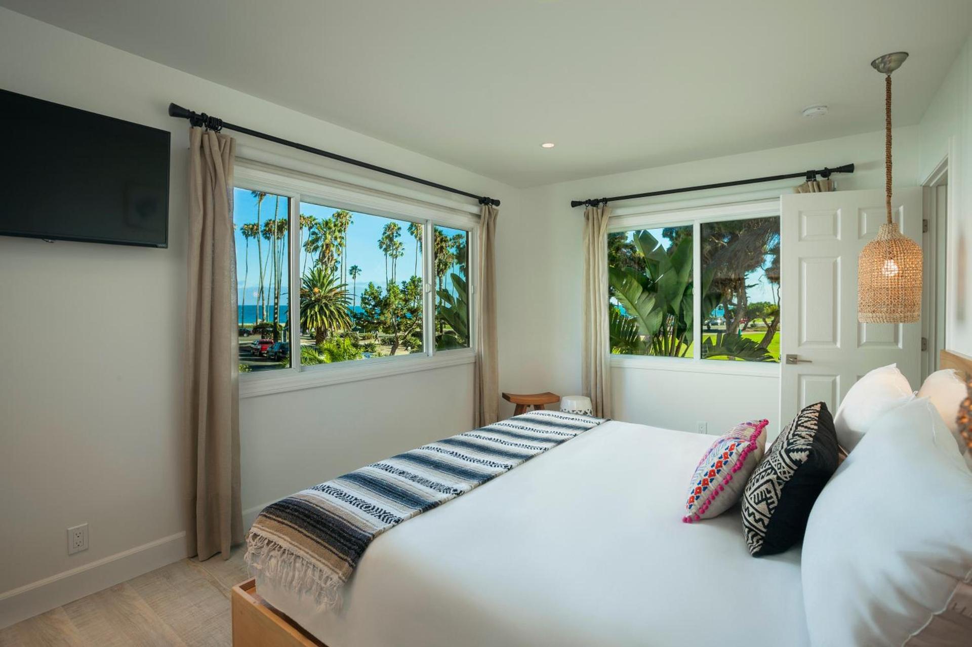 Blue Sands Inn, A Kirkwood Collection Hotel photo 7