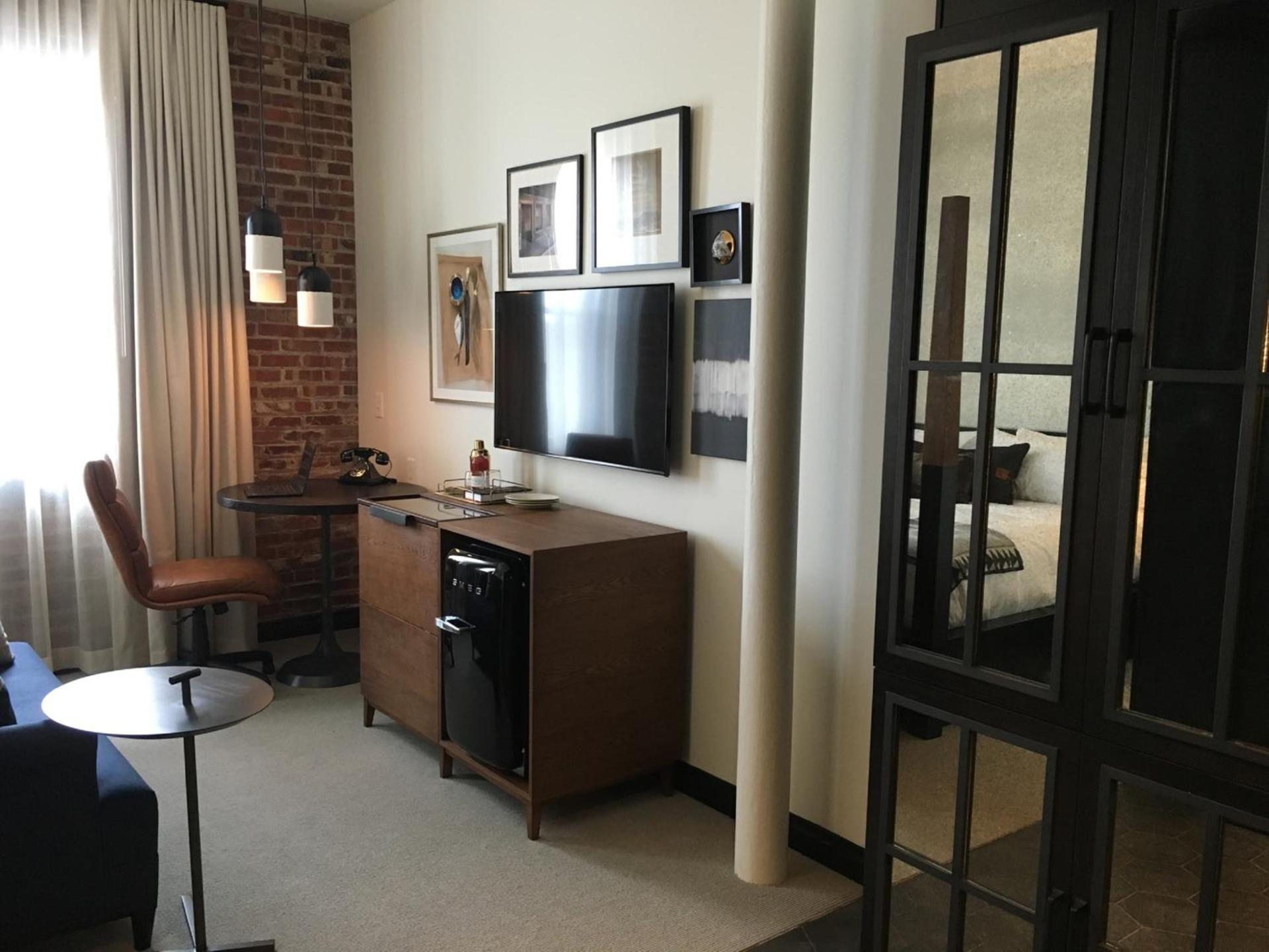 Crossroads Hotel photo 3