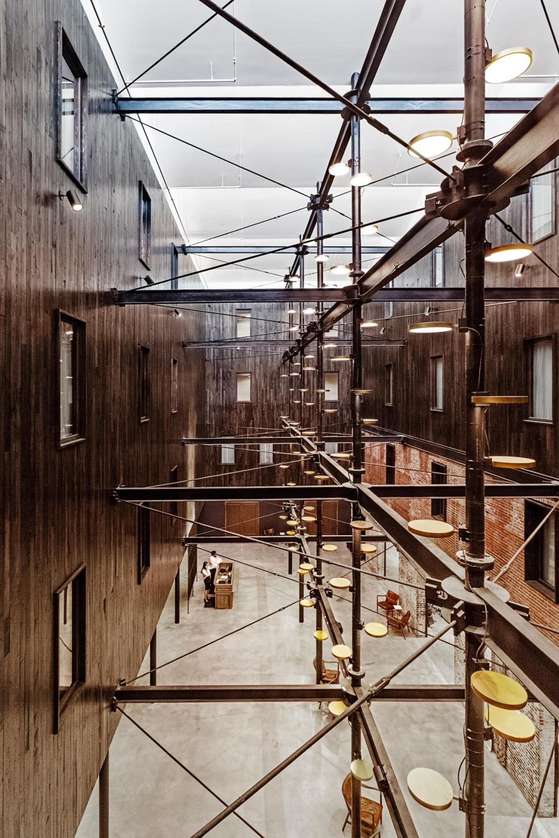 Crossroads Hotel — hotel in Kansas City