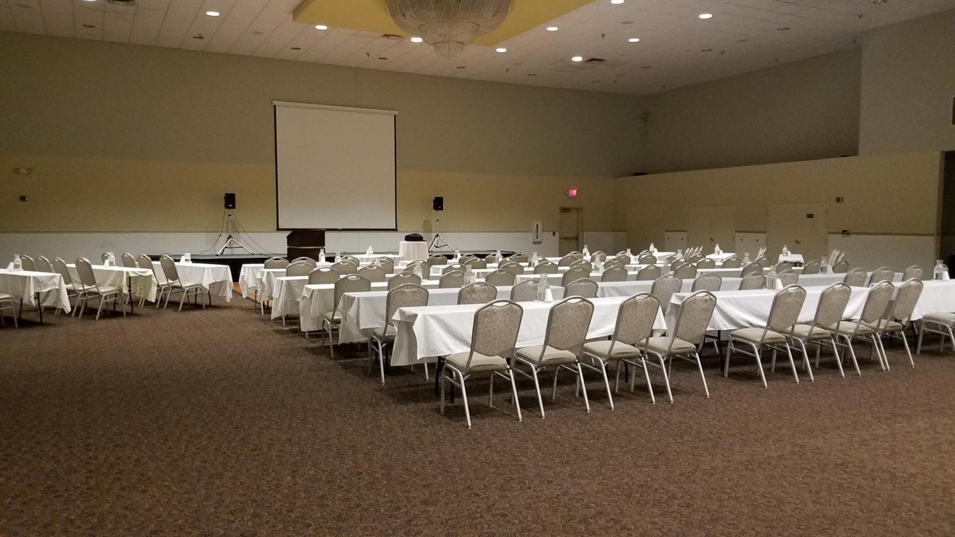 Comfort Inn & Suites Morton - Peoria photo 37