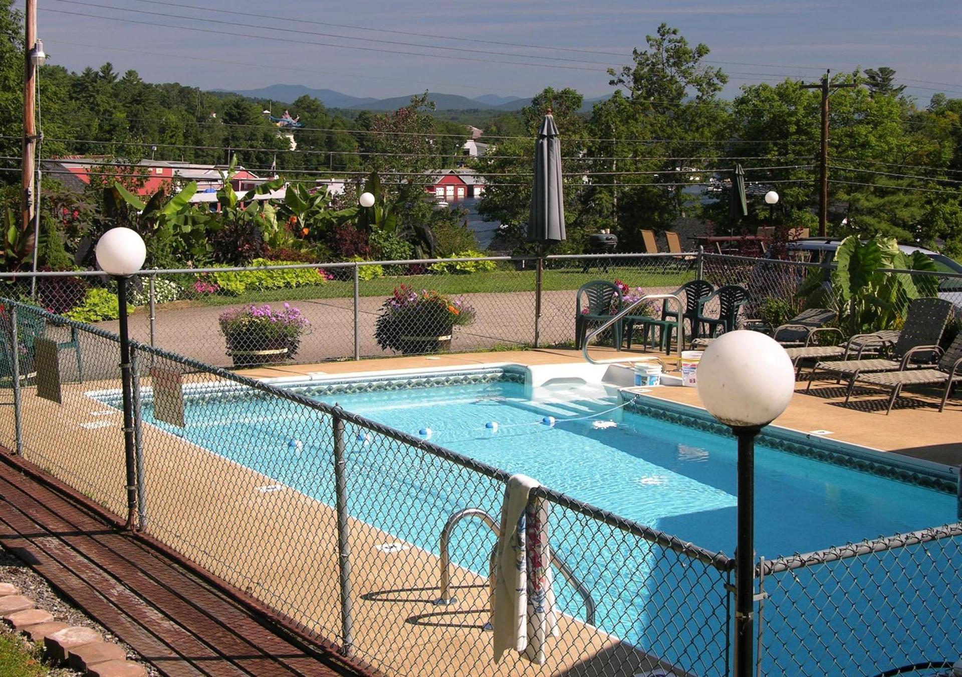 Bay Top Motel photo 12