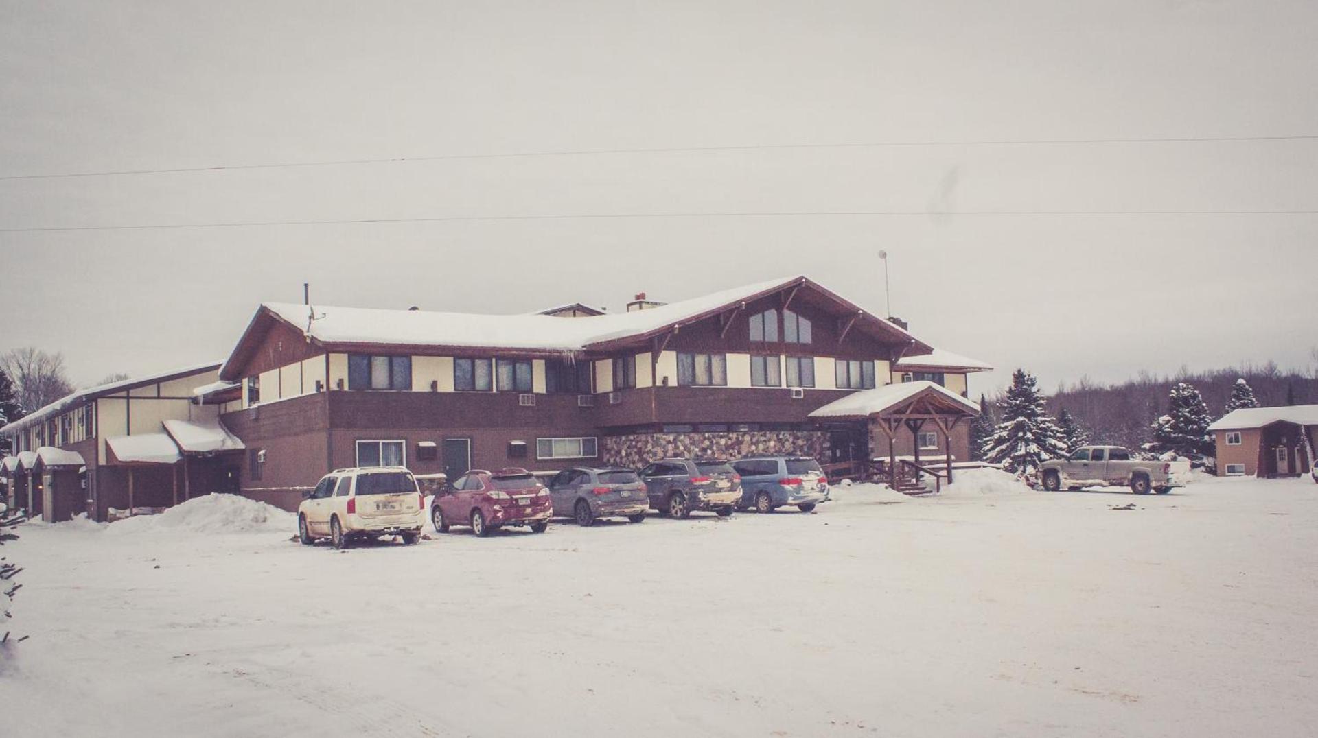 North Ironwood Acres - Black River Lodge photo 31