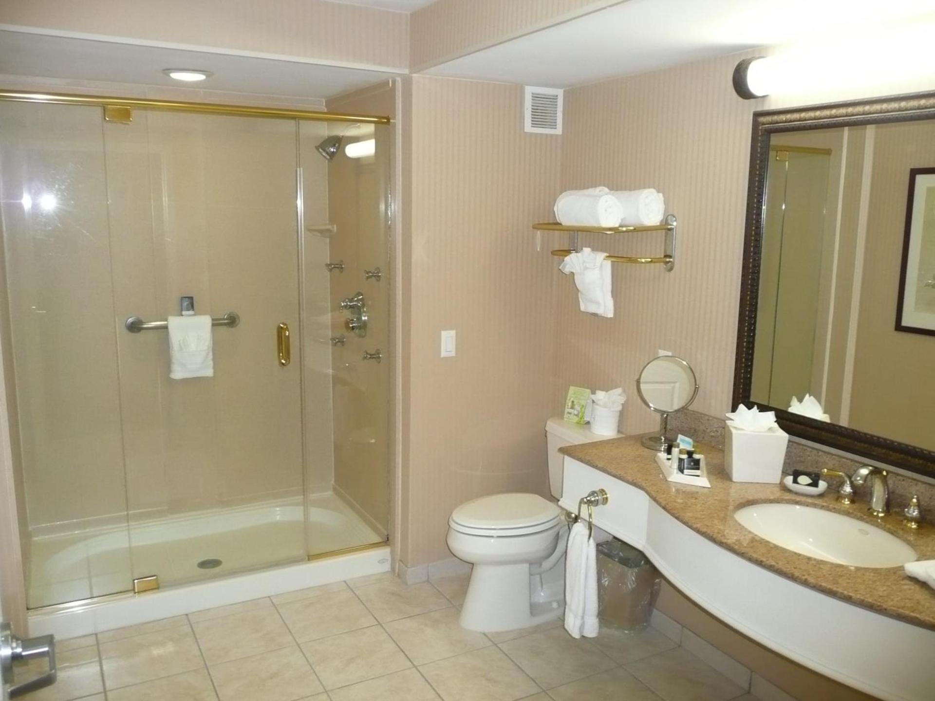 The Wilshire Grand Hotel photo 61