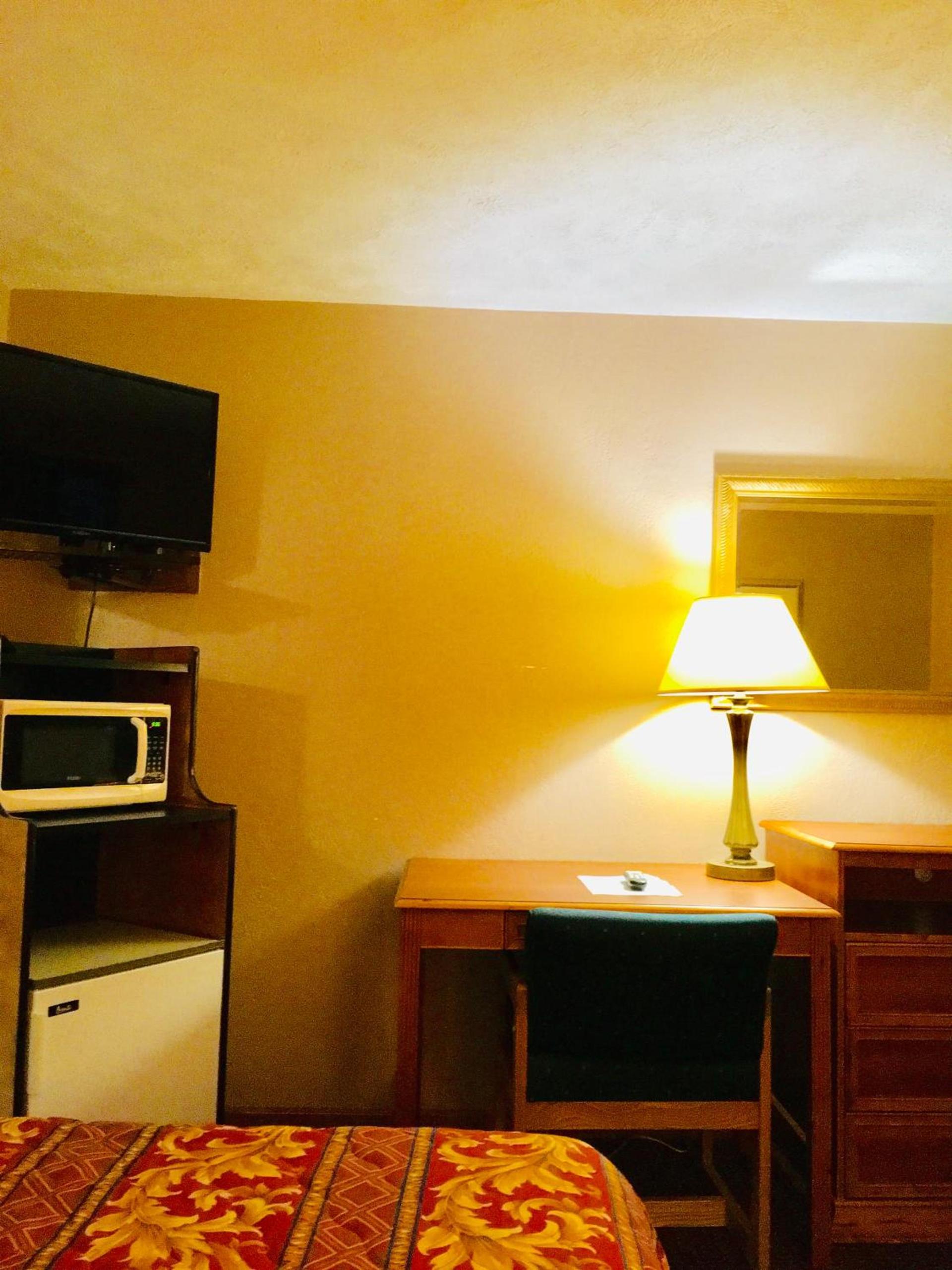 Granada Inn Motel - Kalkaska photo 21
