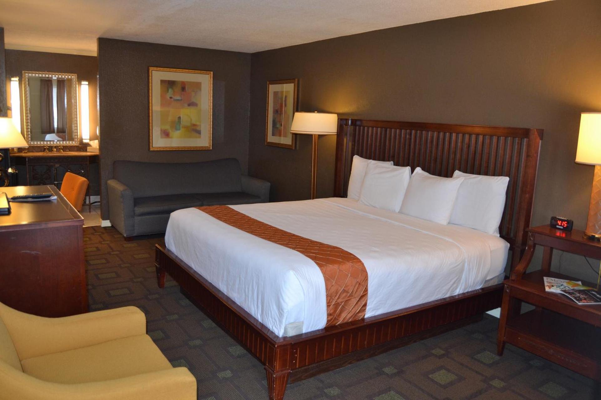 Cascades Inn photo 51